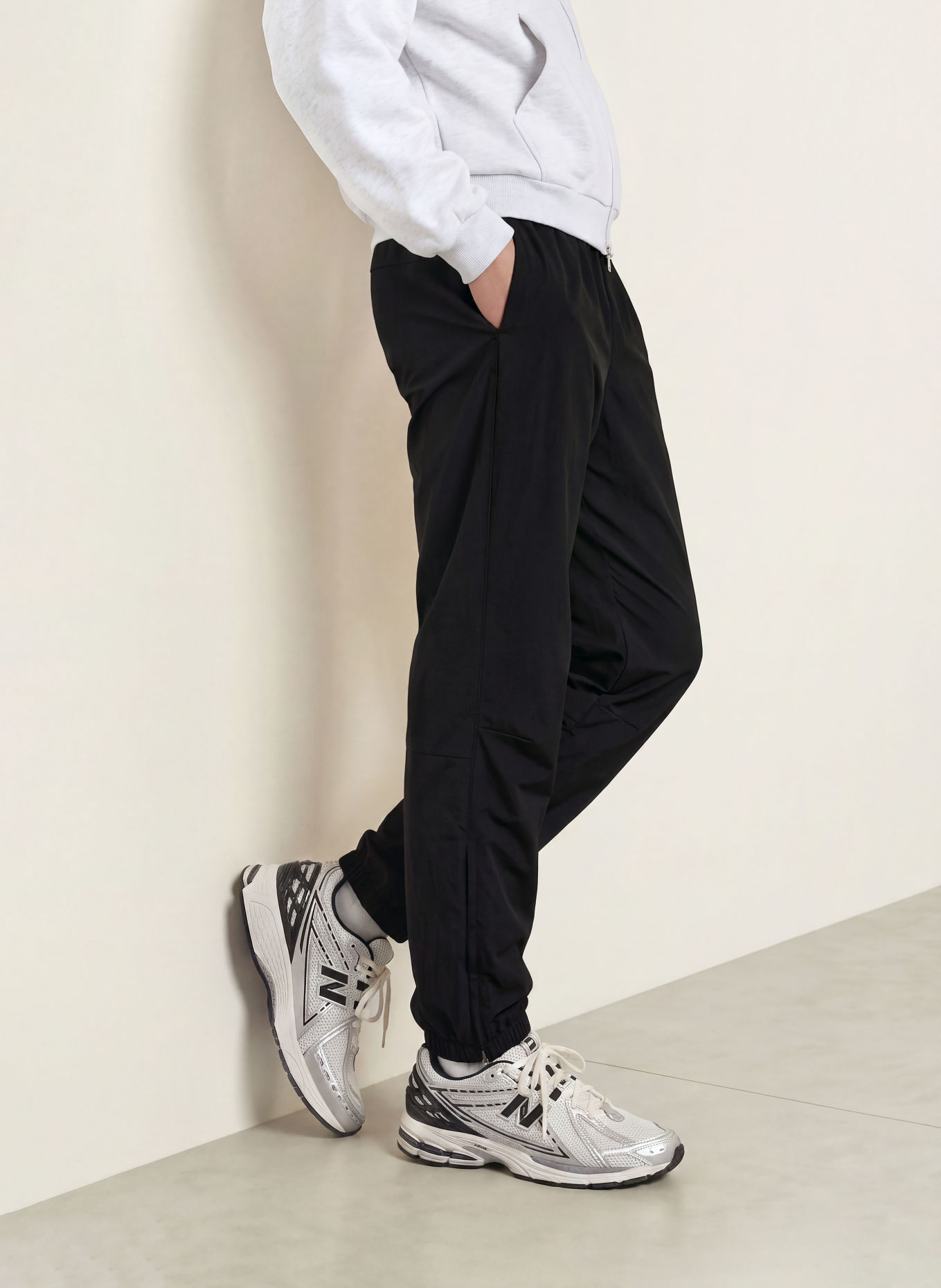 COLE BUXTON Broek in joggingstijl, extra slim fit: ZWART