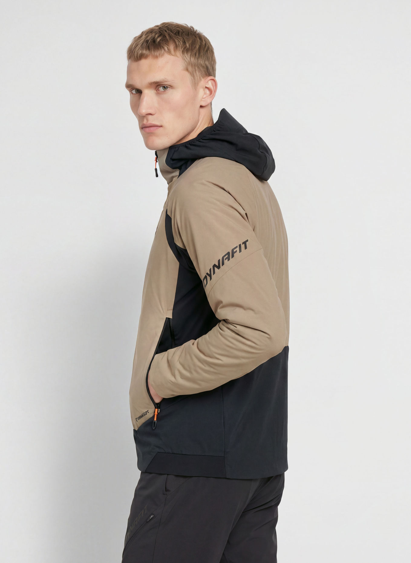 DYNAFIT Jacheta TRANSALPER PRIMALOFT®: CAMEL / NEGRU