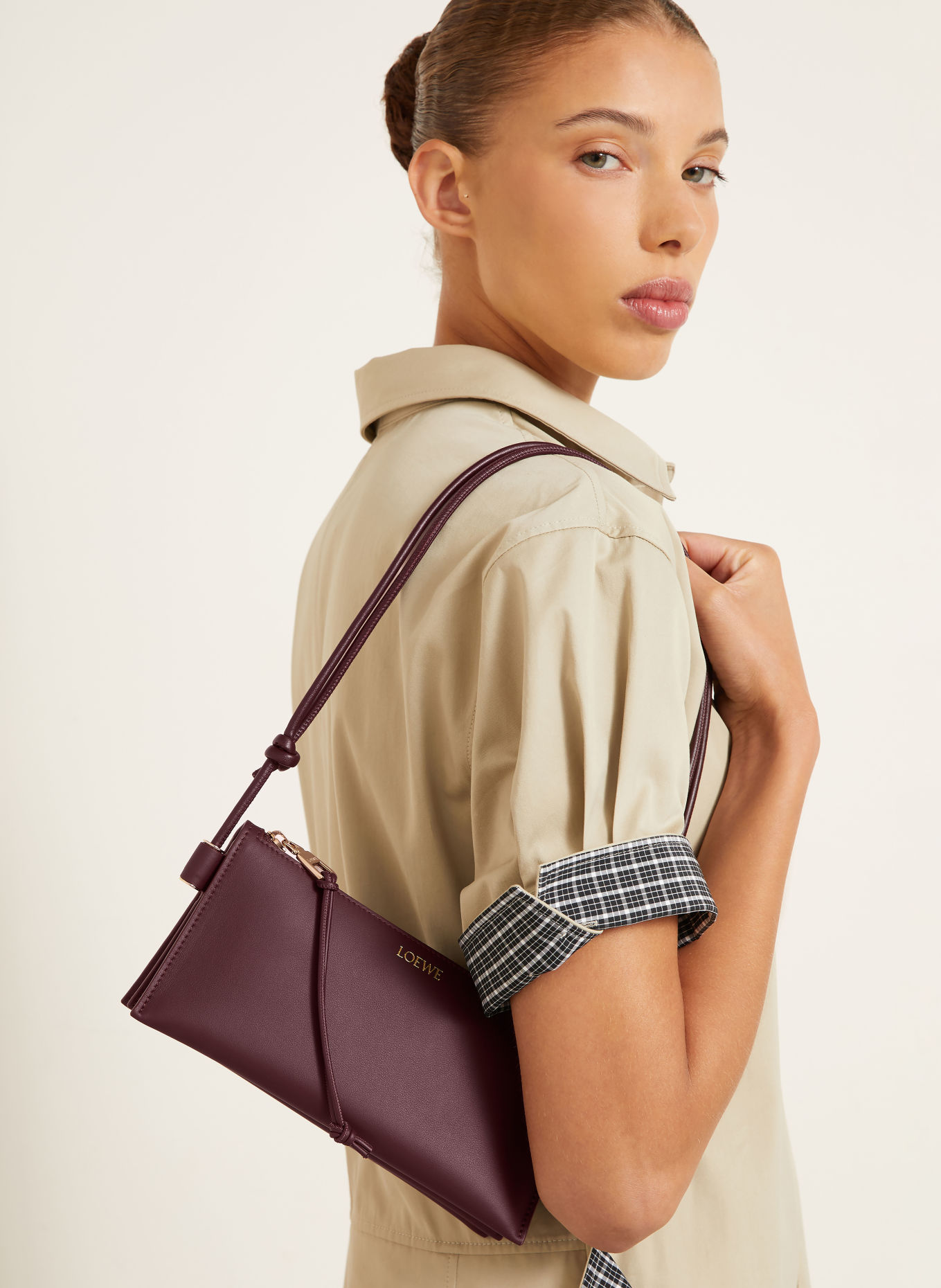 LOEWE Clutch GLIM: DARK RED / GOLD