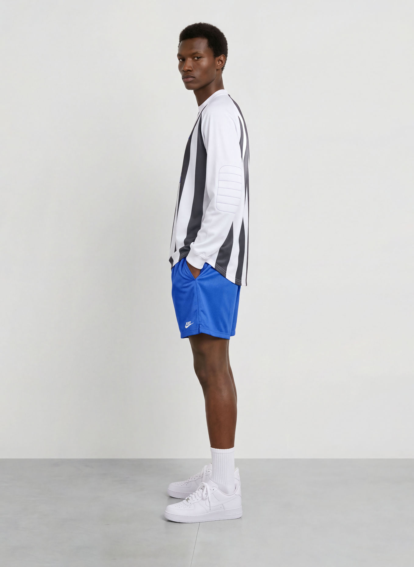 Nike Szorty CLUB FLOW: NIEBIESKI