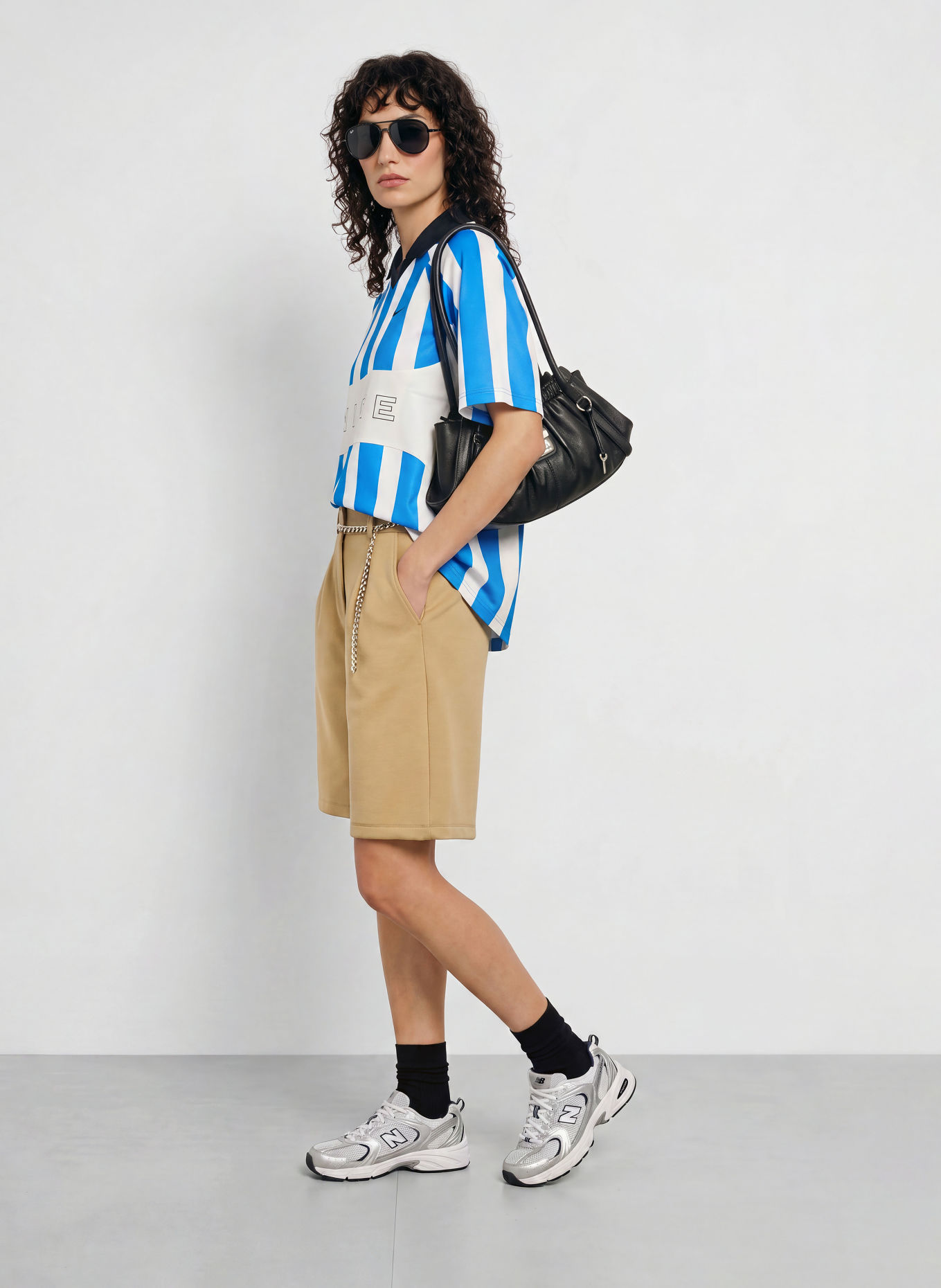 Nike T-Shirt SPORTSWEAR: BLAU / WEISS