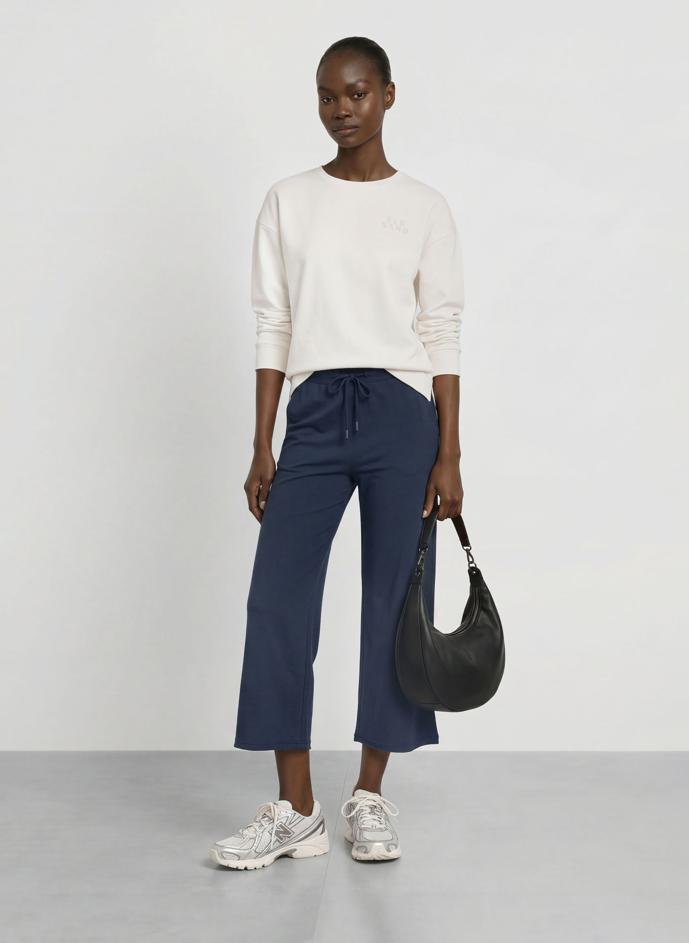 ELBSAND TILLA Sweatshirt: WHITE