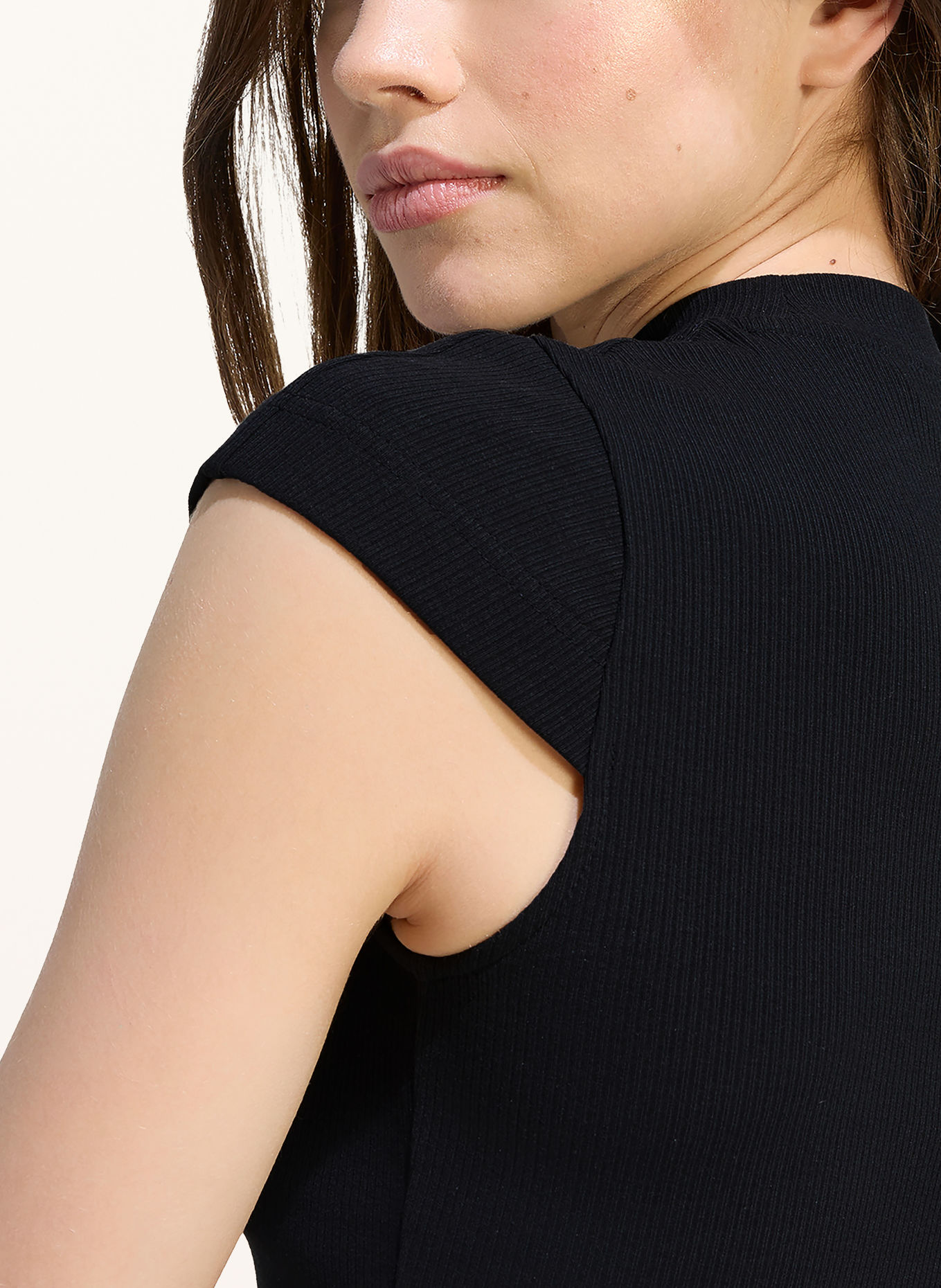 adidas T-shirt KIT: ZWART