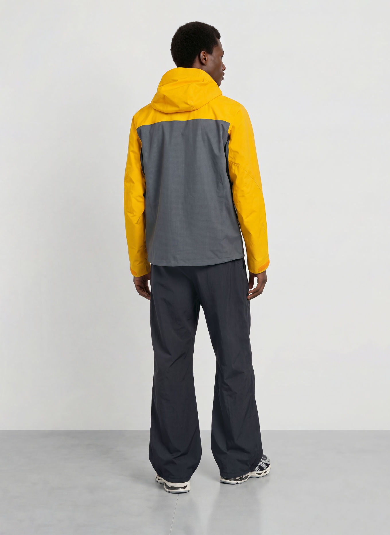 ARC'TERYX Hardshell-Jacke ALPHA: DUNKELGRAU / GELB