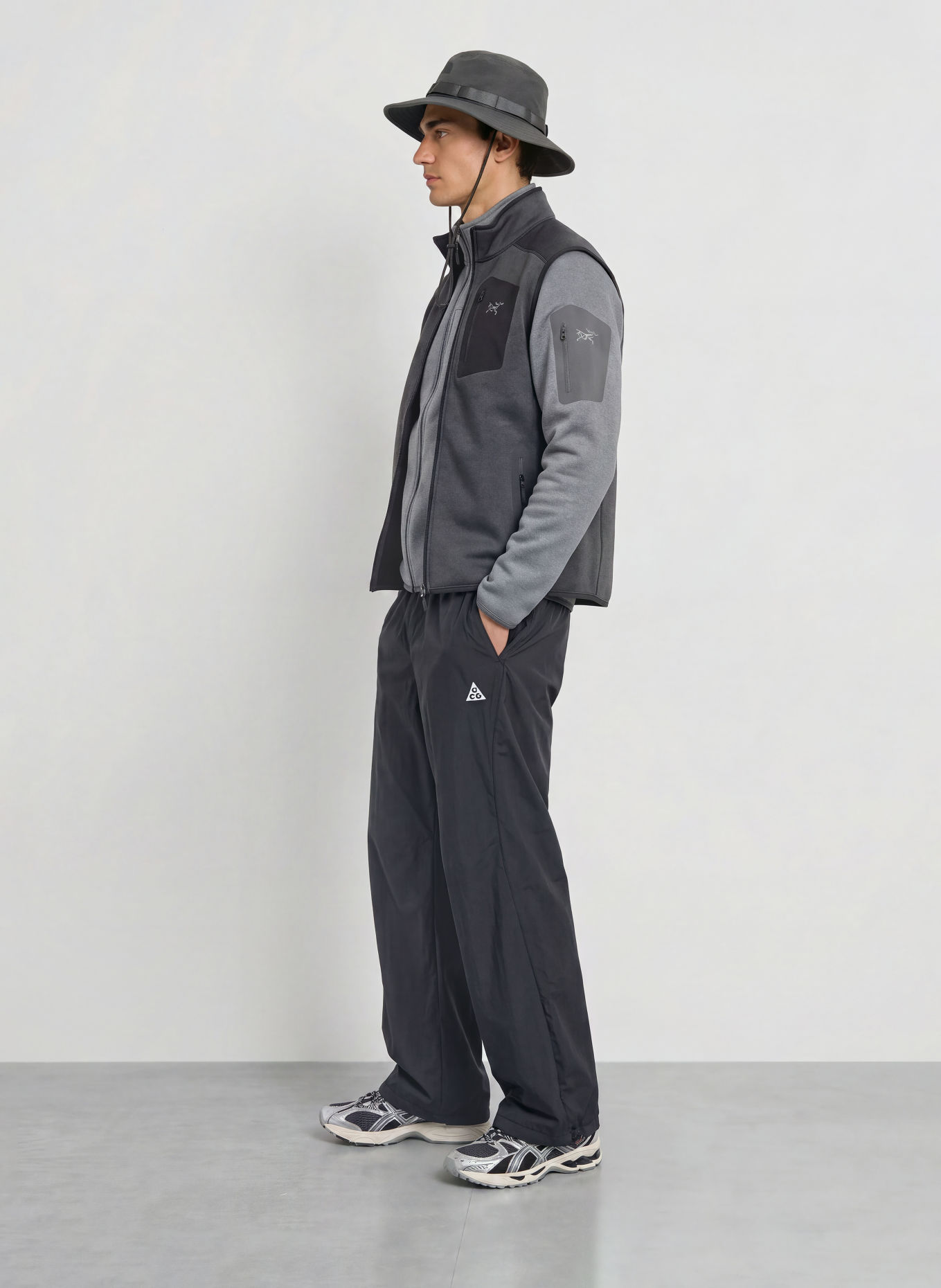 ARC'TERYX Veste polaire sans manches COVERT: NOIR
