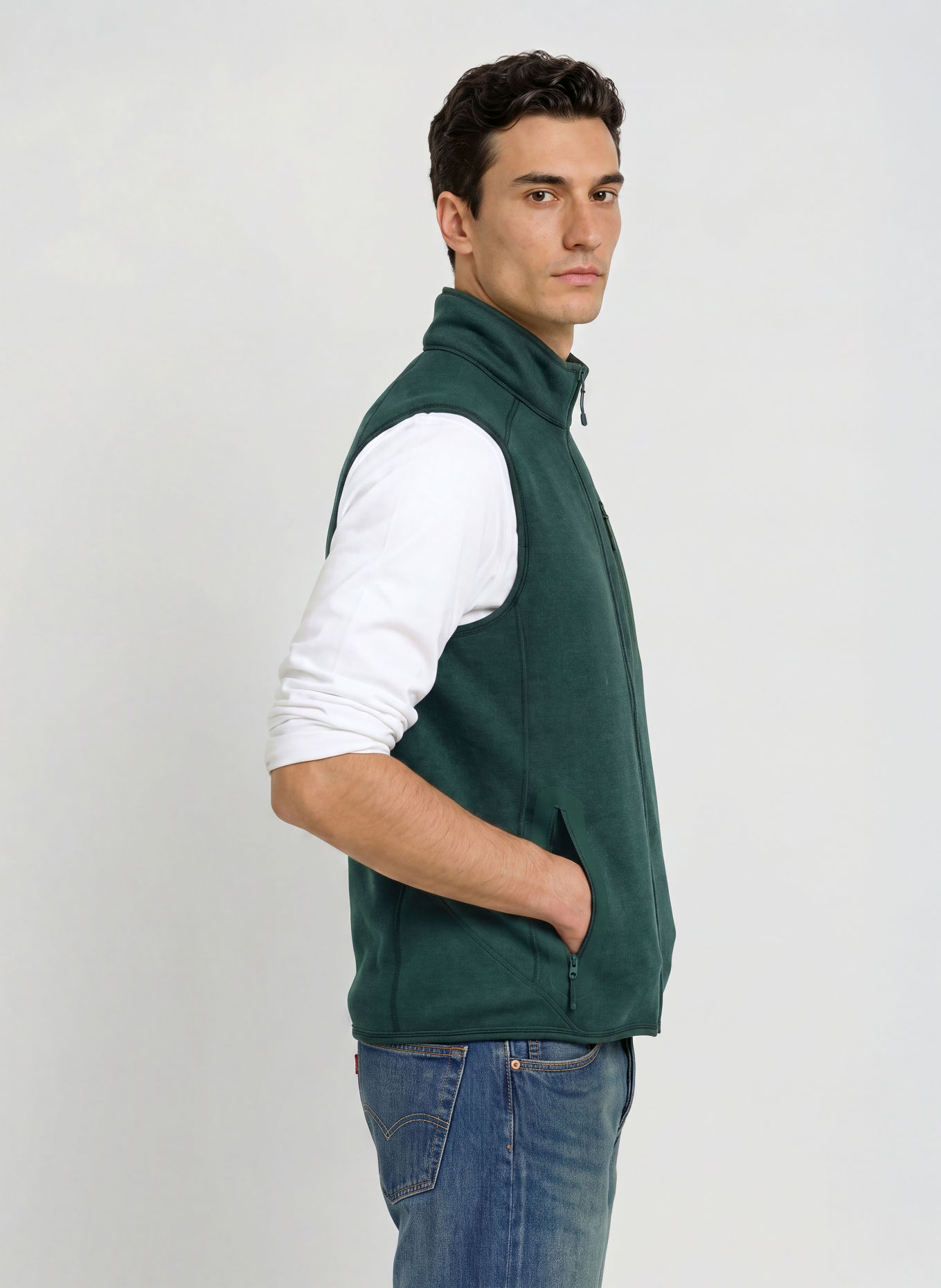 ARC'TERYX COVERT Knitted Fleece Vest: DARK GREEN