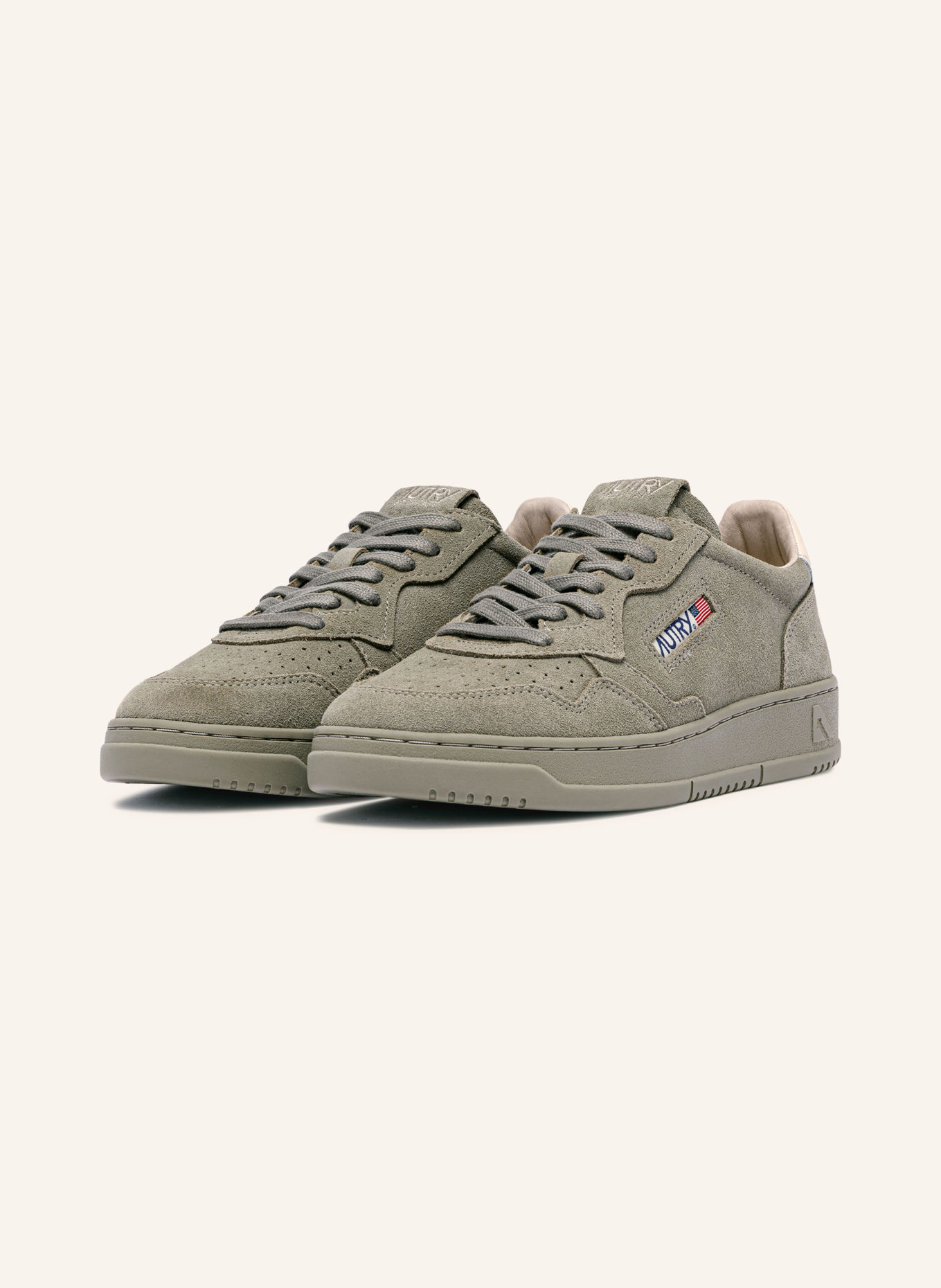 AUTRY Sneakers MEDALIST LOW: OLIJF / CRÈME