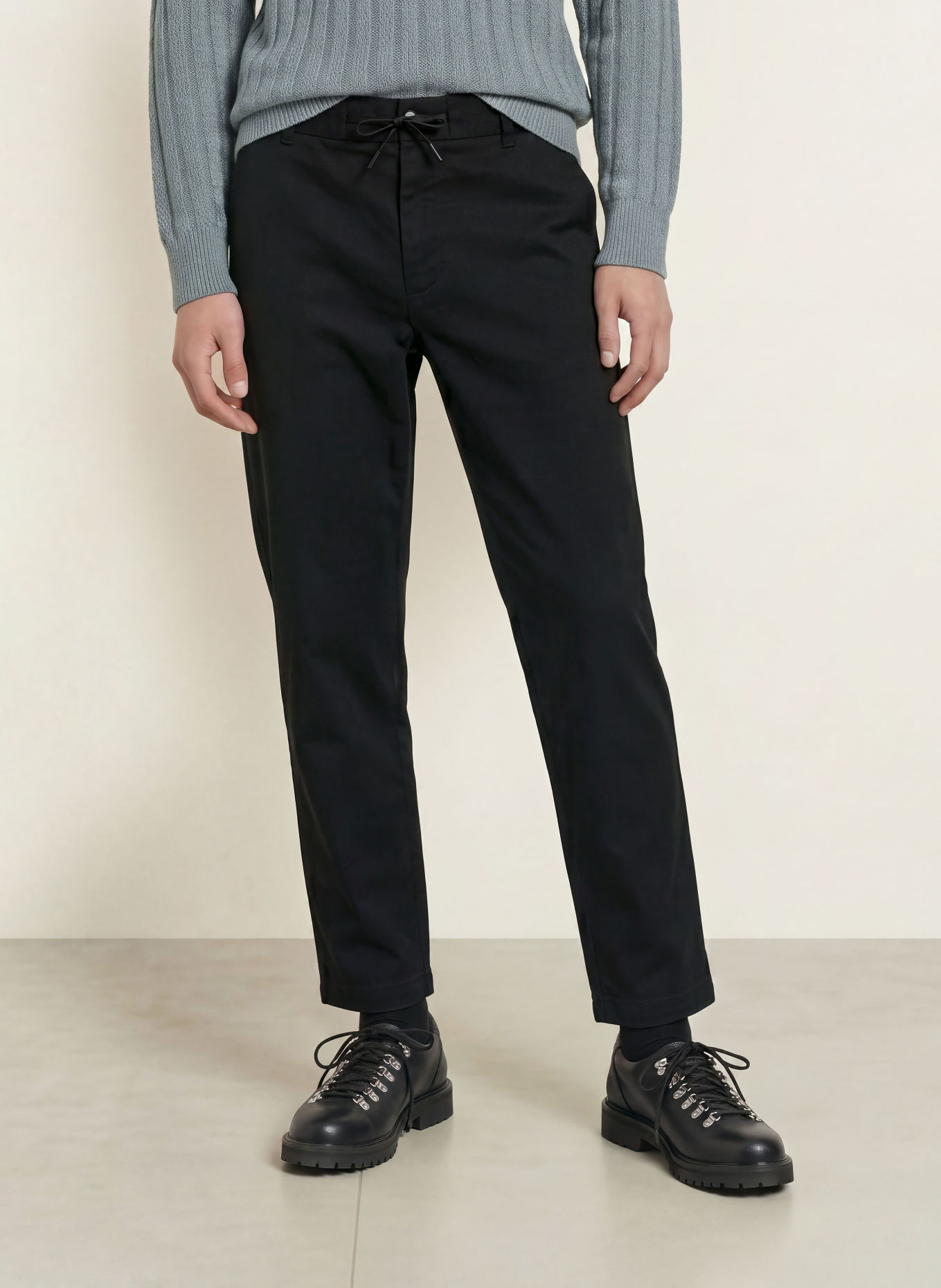 BOSS Pantaloni chino cu croială conică: NEGRU