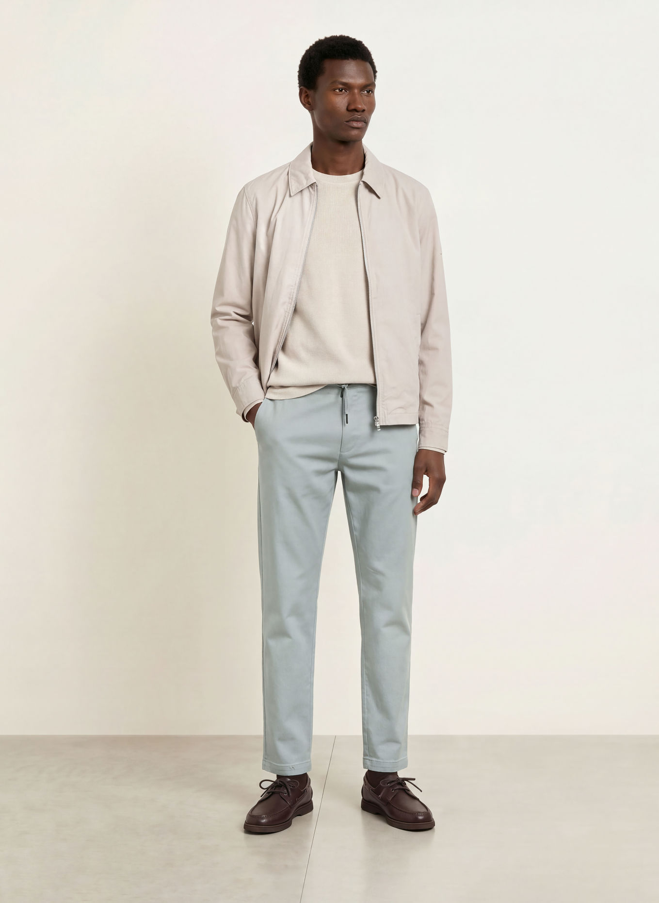 BOSS Chino Tapered Fit: HELLGRAU