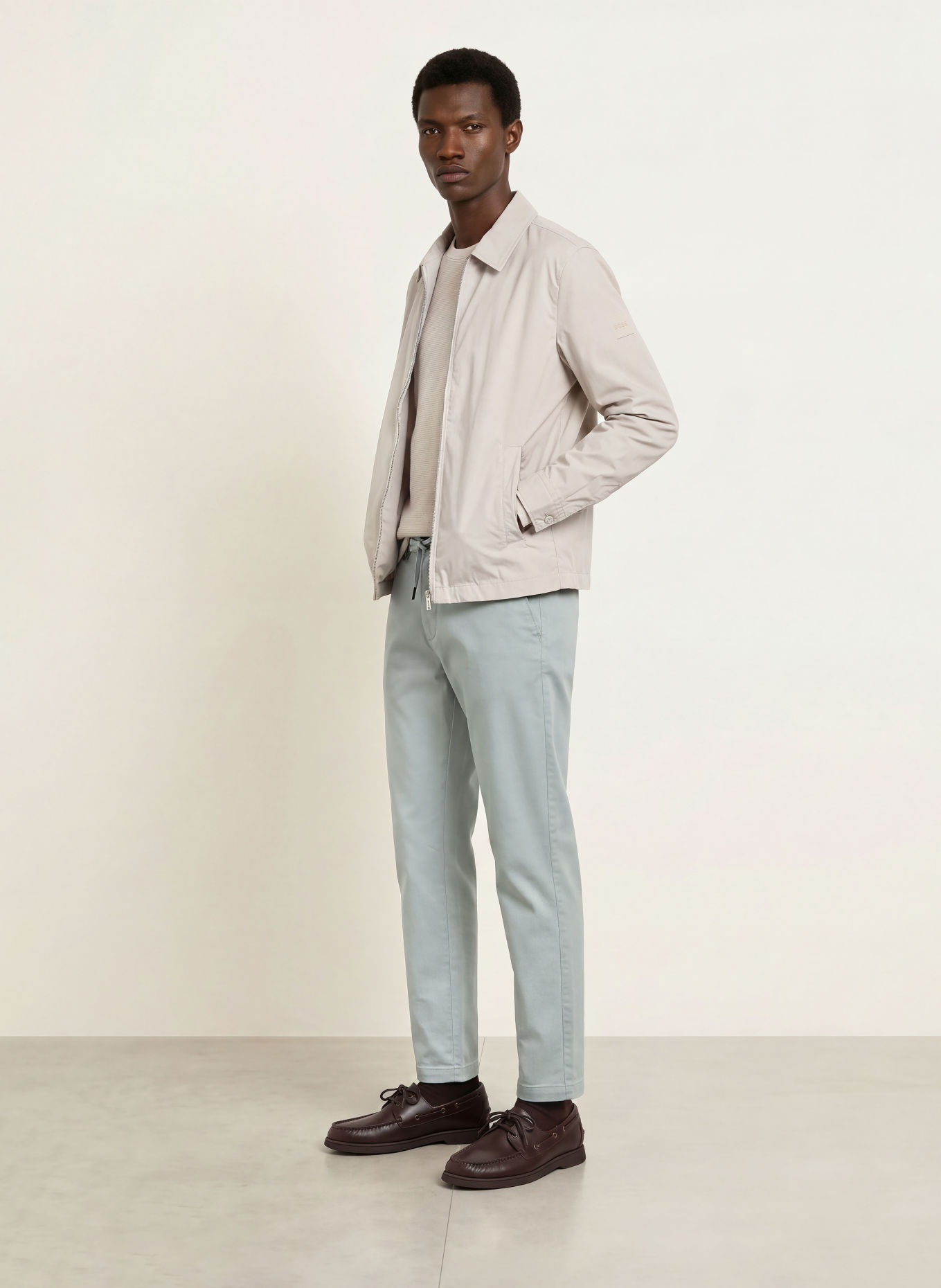 BOSS Chino Tapered Fit: HELLGRAU