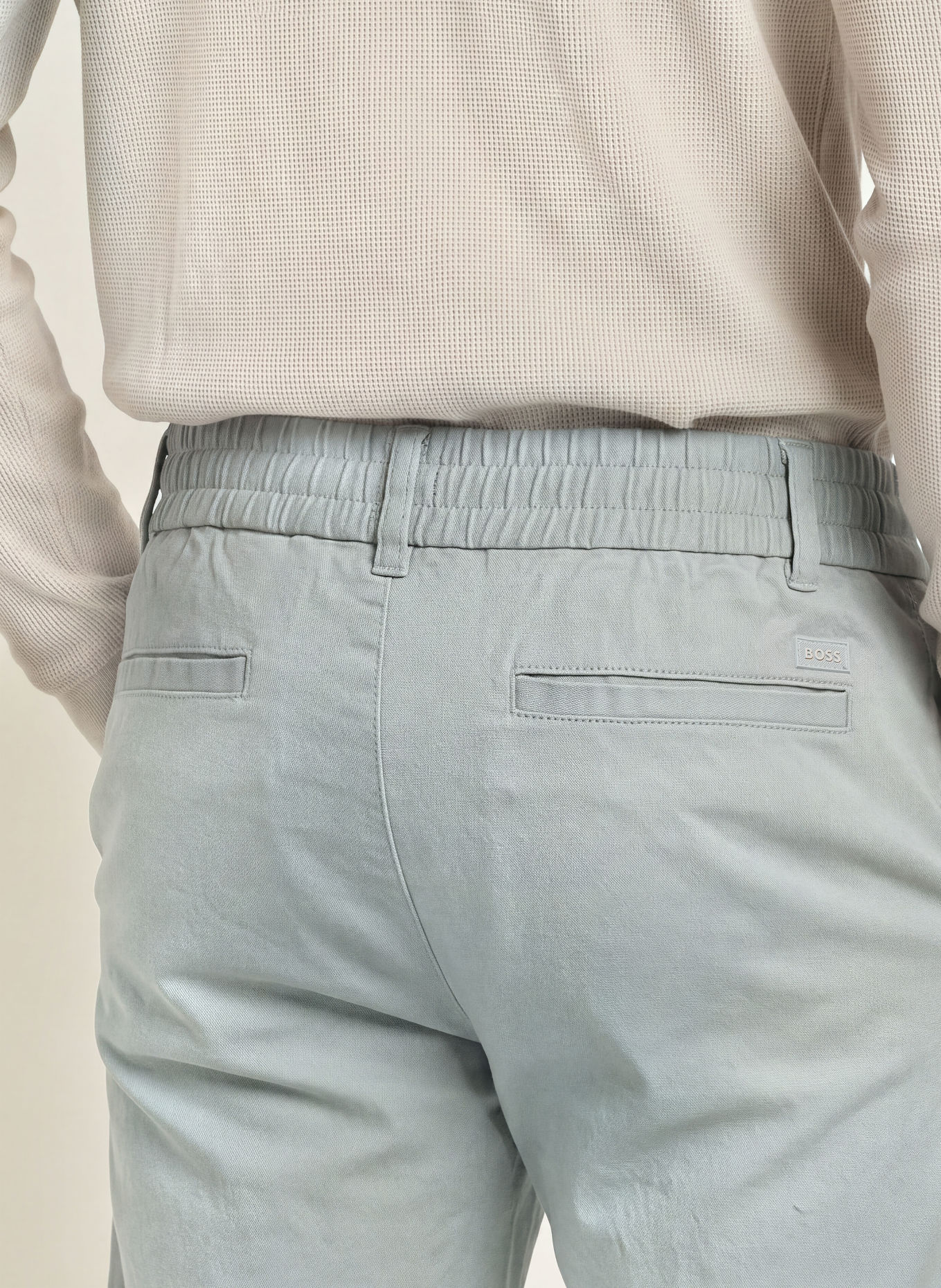 BOSS Chino Tapered Fit: HELLGRAU