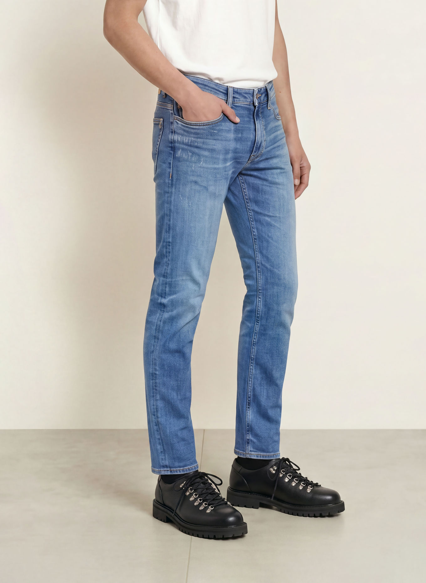 BOSS Jeans DELAWARE Extra Slim Fit: 438 BRIGHT BLUE