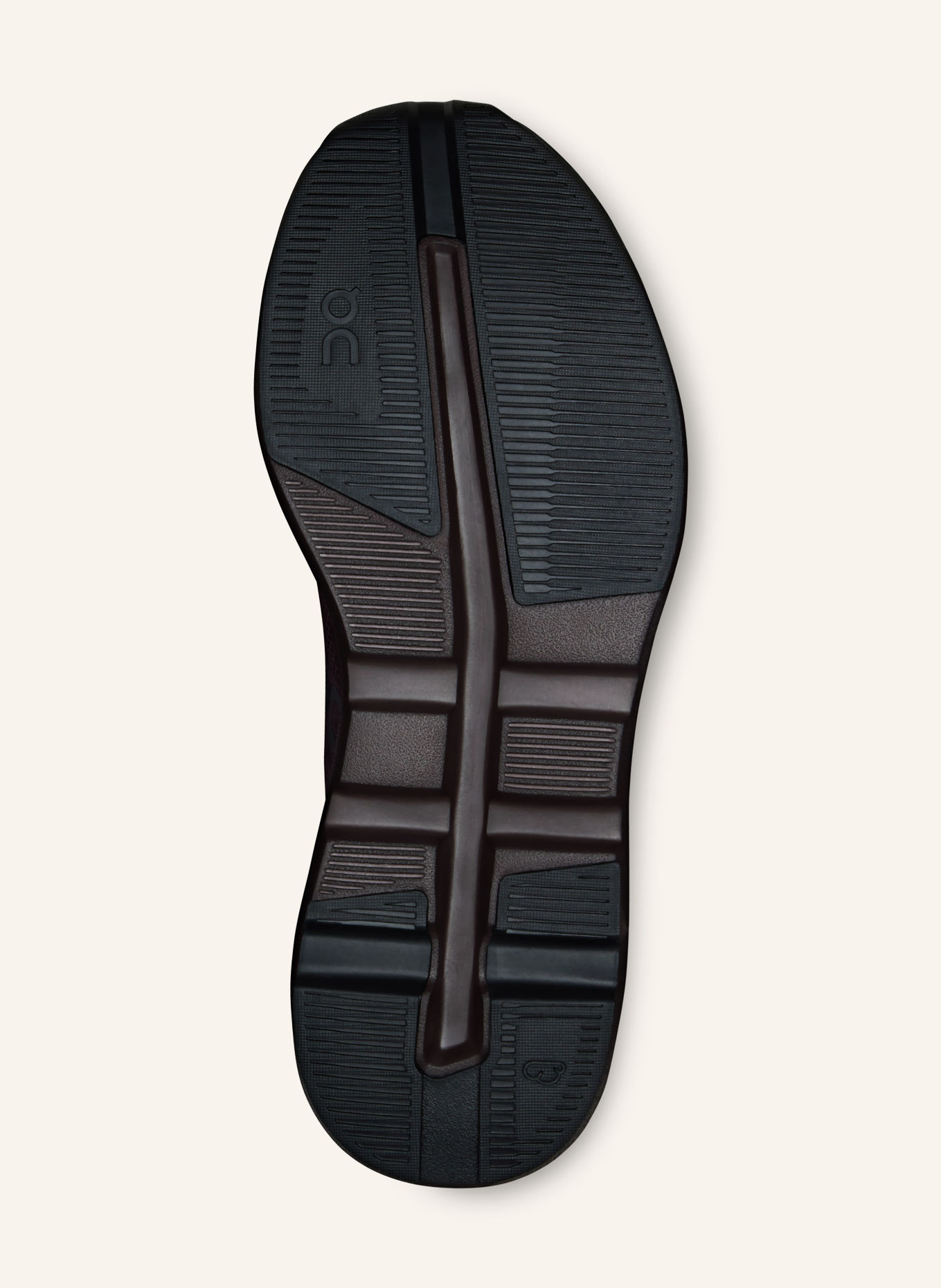 On Sneakers CLOUDZONE: DONKERPAARS / ZWART