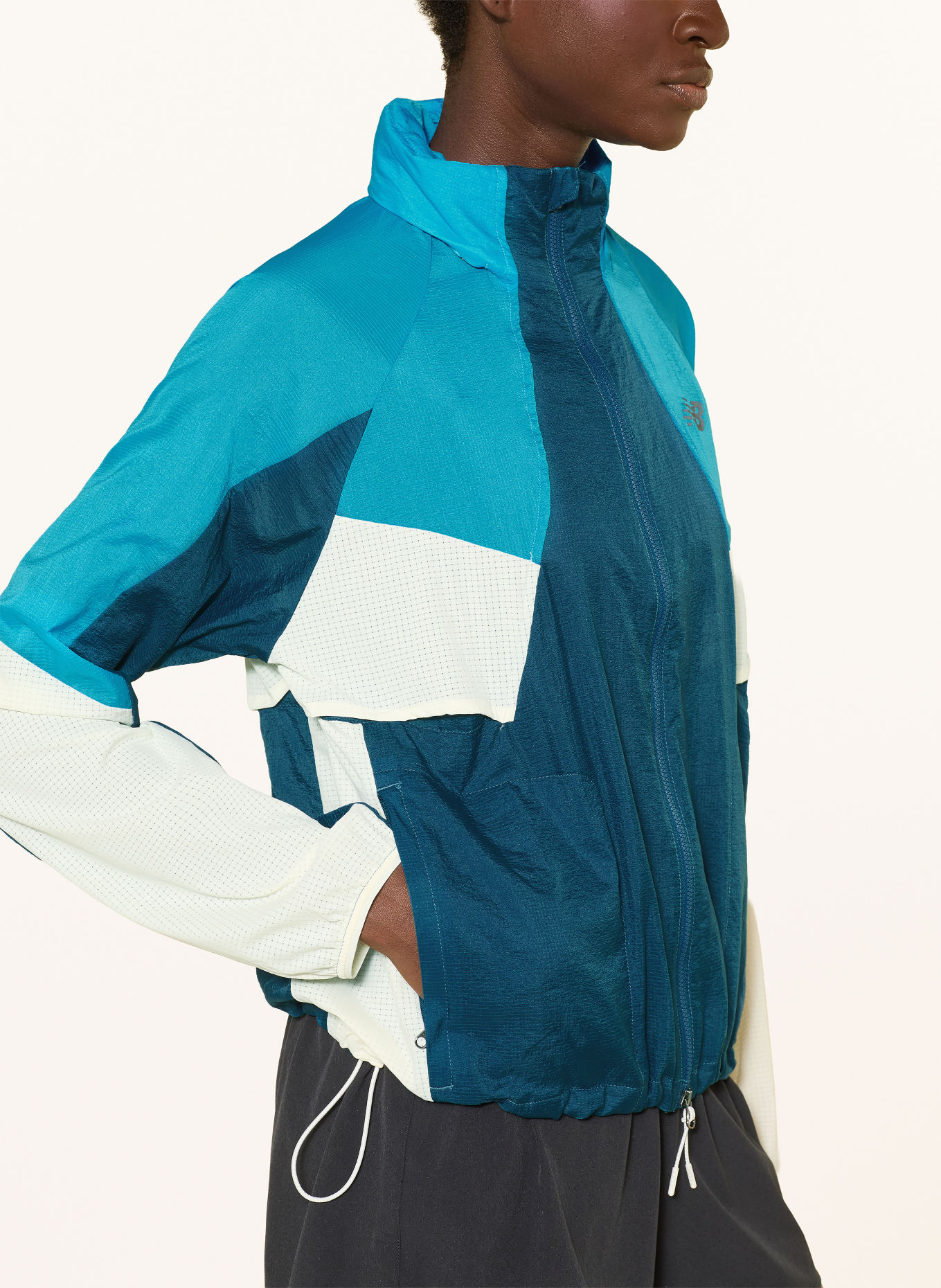 new balance RC Running Jacket: TEAL / CREAM / BLUE