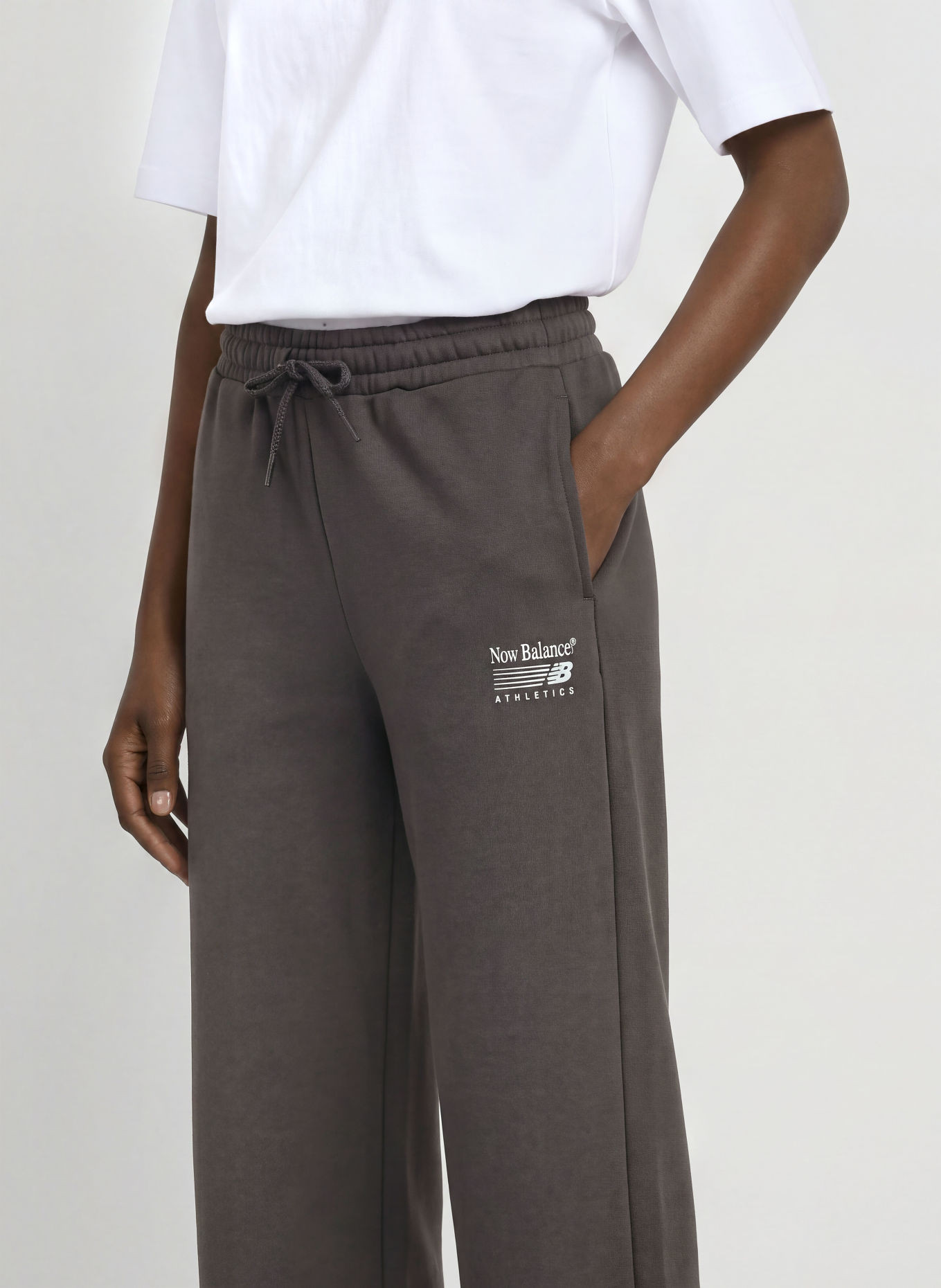 new balance Sweatpants: DUNKELGRAU
