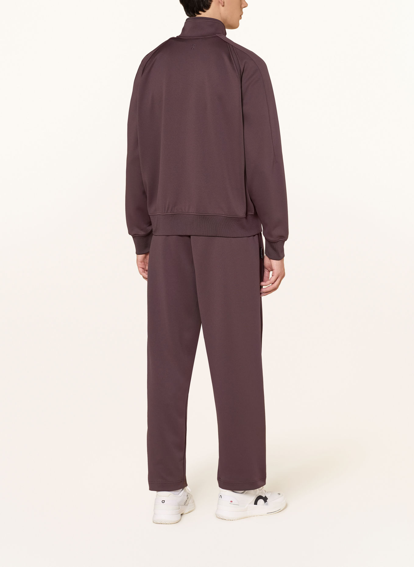 On Tennisjacke COURTSIDE: LILA