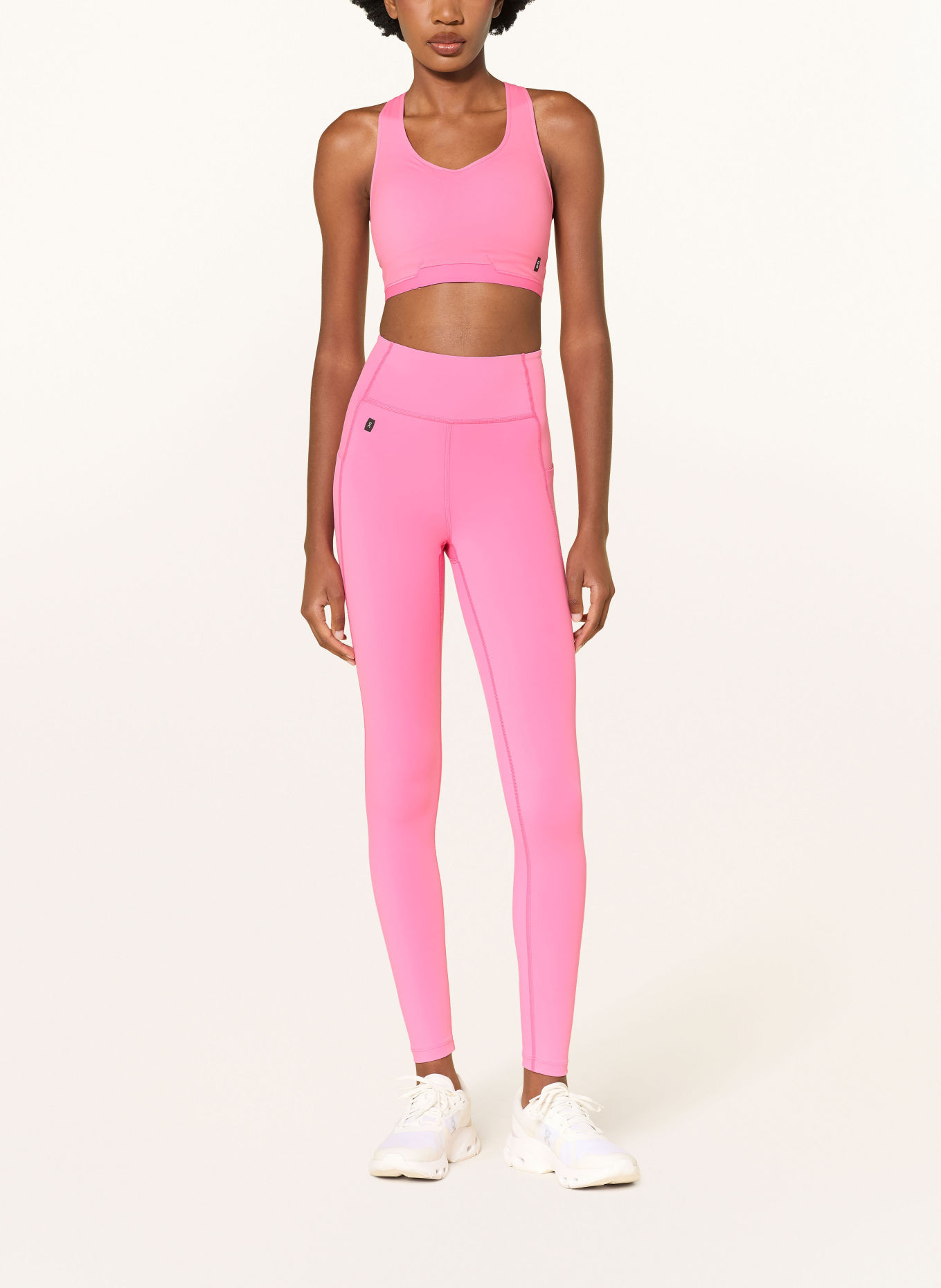 On TRAIN Leggings: PINK