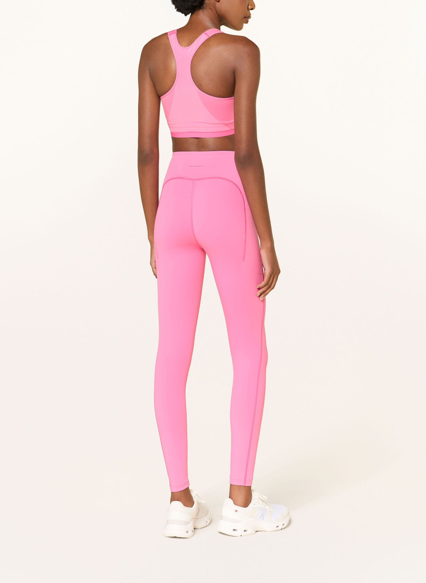On TRAIN Leggings: PINK