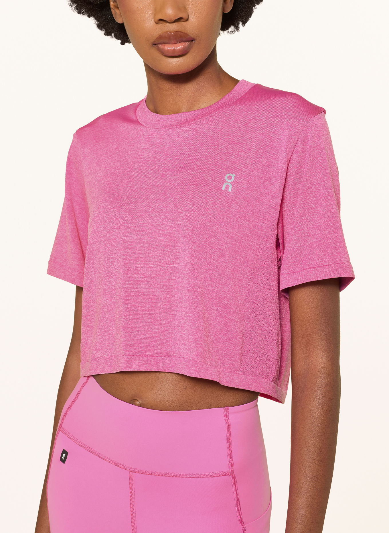 On Kort funktions-T-shirt TRAIN FLEX: ROSA