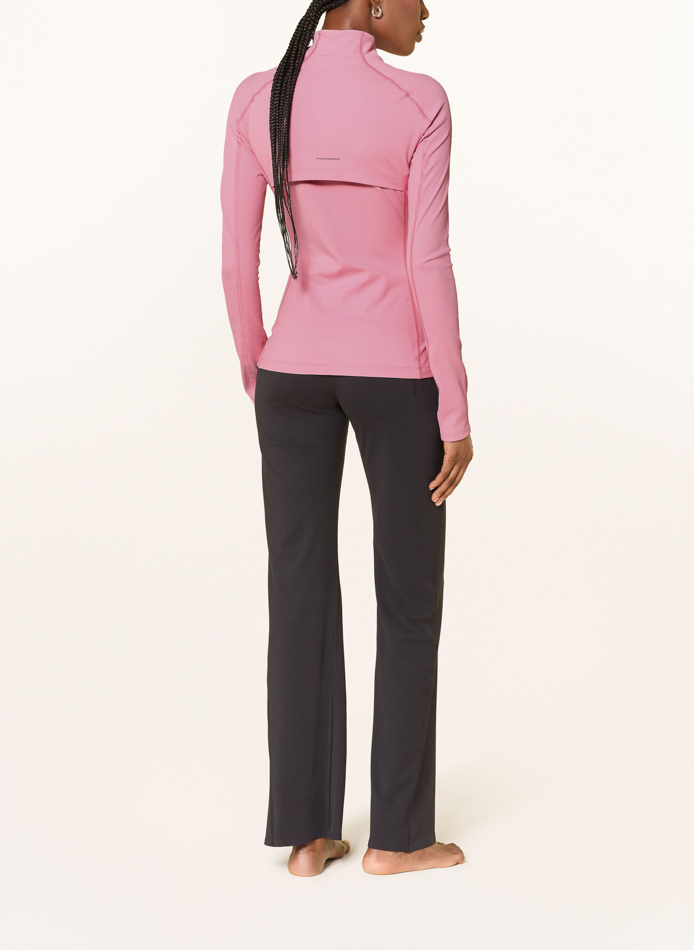 On STUDIO Training jacket: PINK