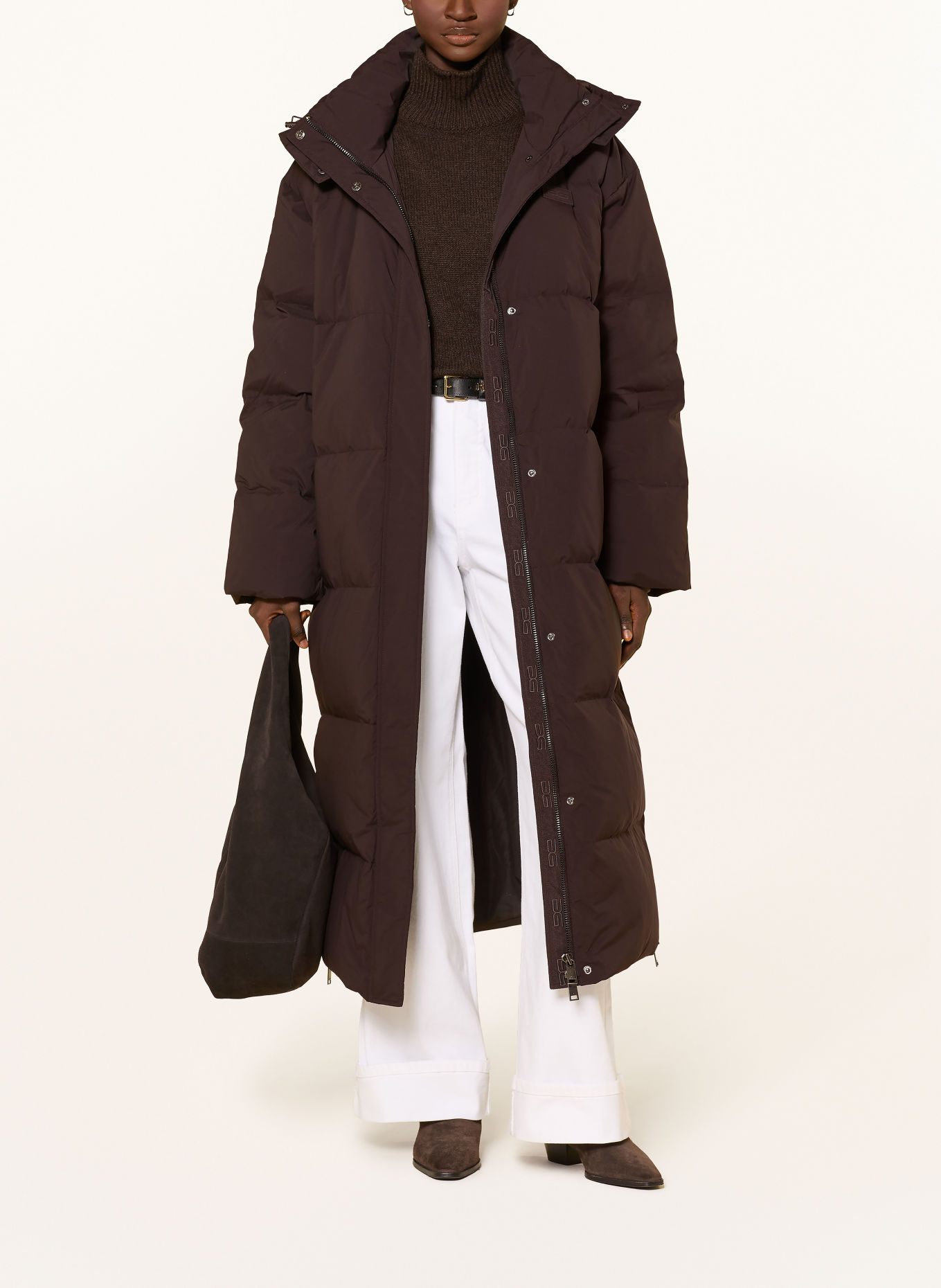 GESTUZ GZROA Down coat with Detachable Hood: DARK BROWN