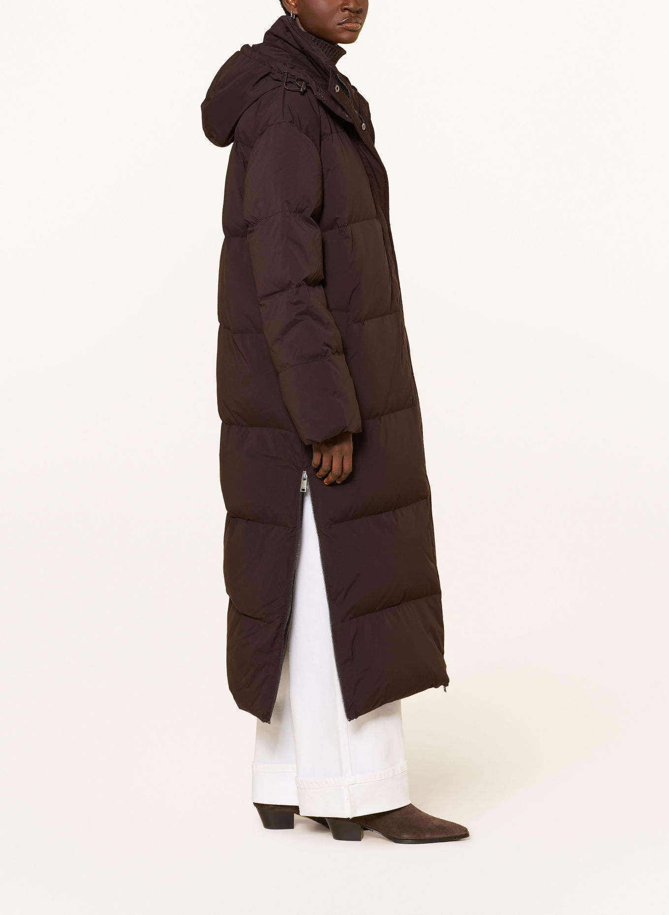 GESTUZ GZROA Down coat with Detachable Hood: DARK BROWN