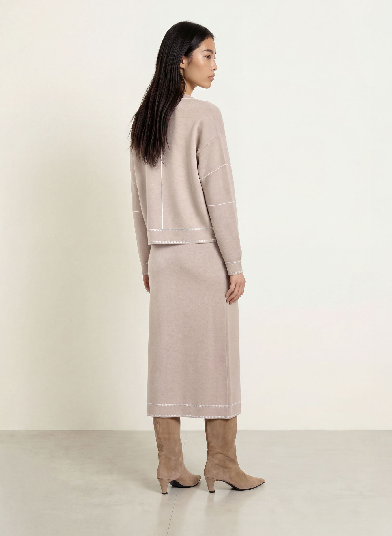 LIU JO Pullover mit Schmucksteinen: TAUPE