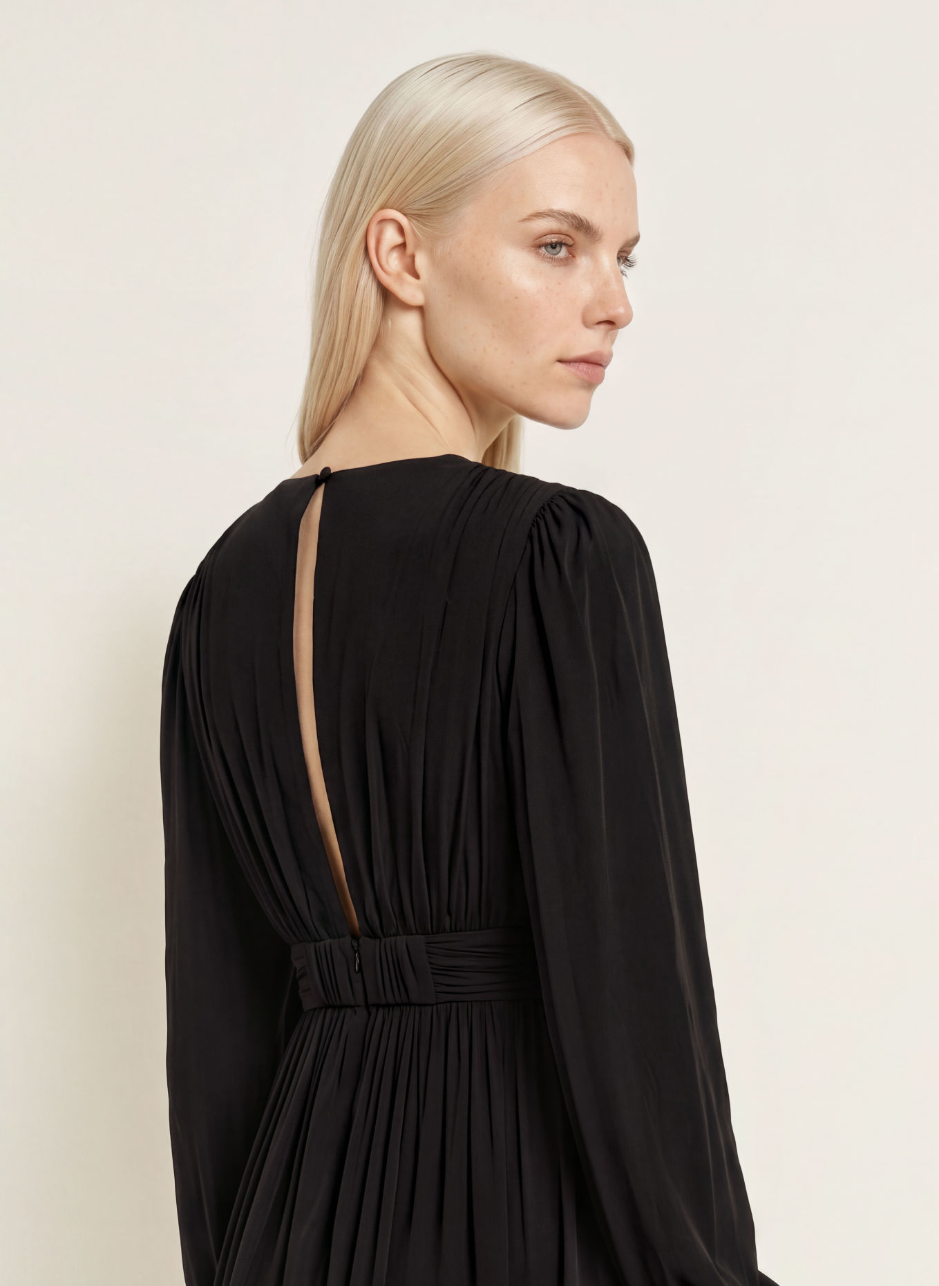 MALINA JADIE cocktail dress with ruffles: BLACK