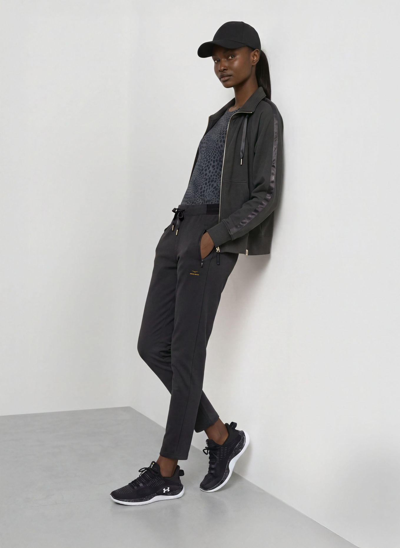 VENICE BEACH Sweatpants VB_SHELLY: DUNKELGRAU