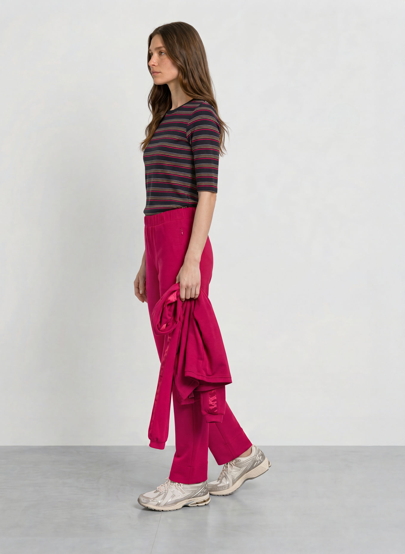 JOY sportswear Shirt GINA mit 3/4-Arm und Glitzergarn: SCHWARZ / SILBER / FUCHSIA