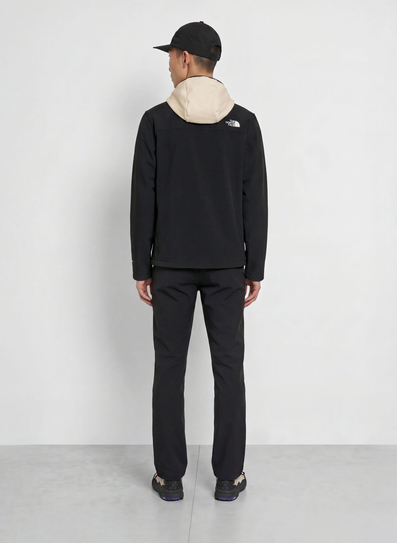 THE NORTH FACE Trekkingbroek QUEST: ZWART