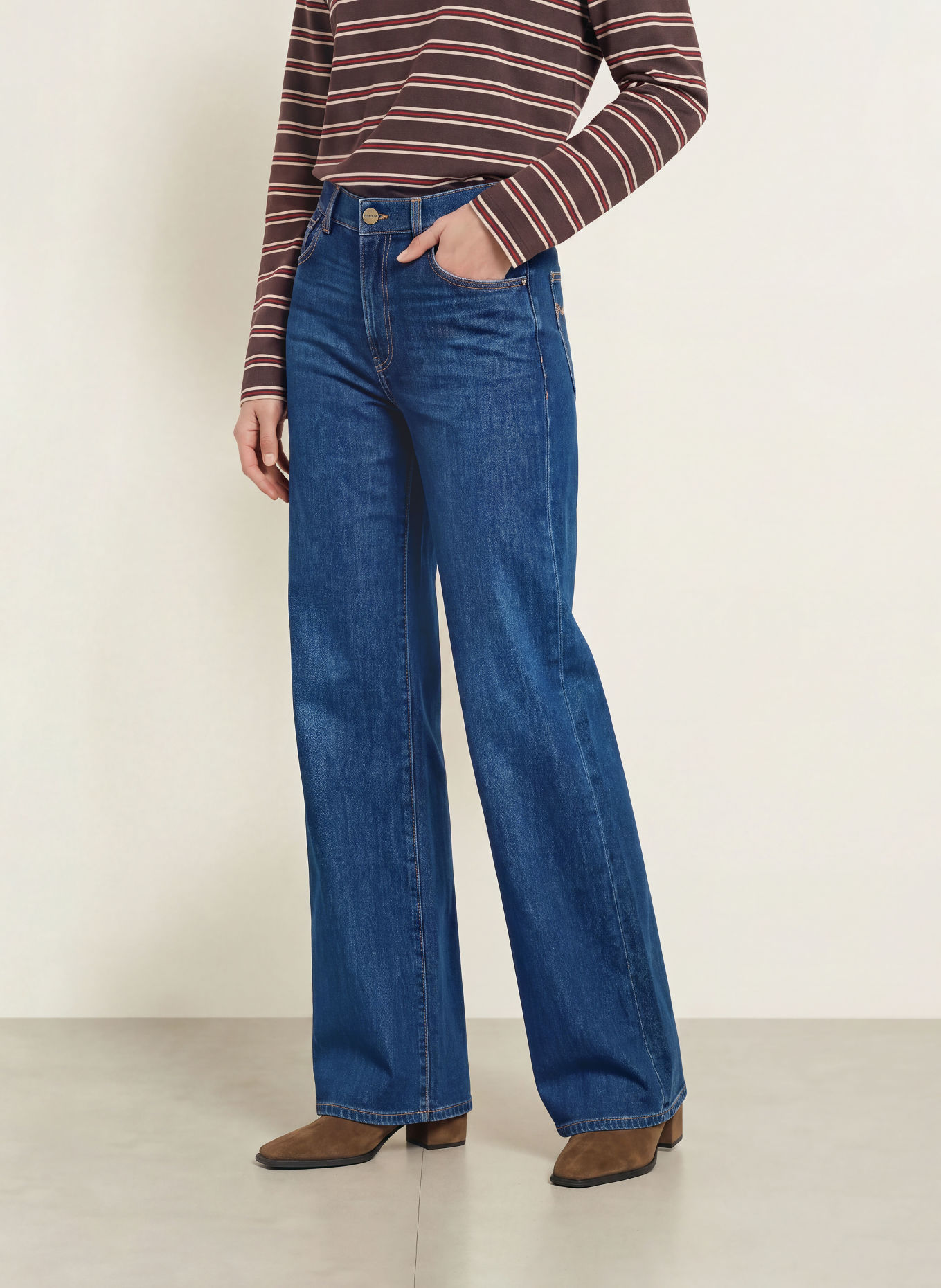 Dondup Flared Jeans AMBER: 800 denim dublau