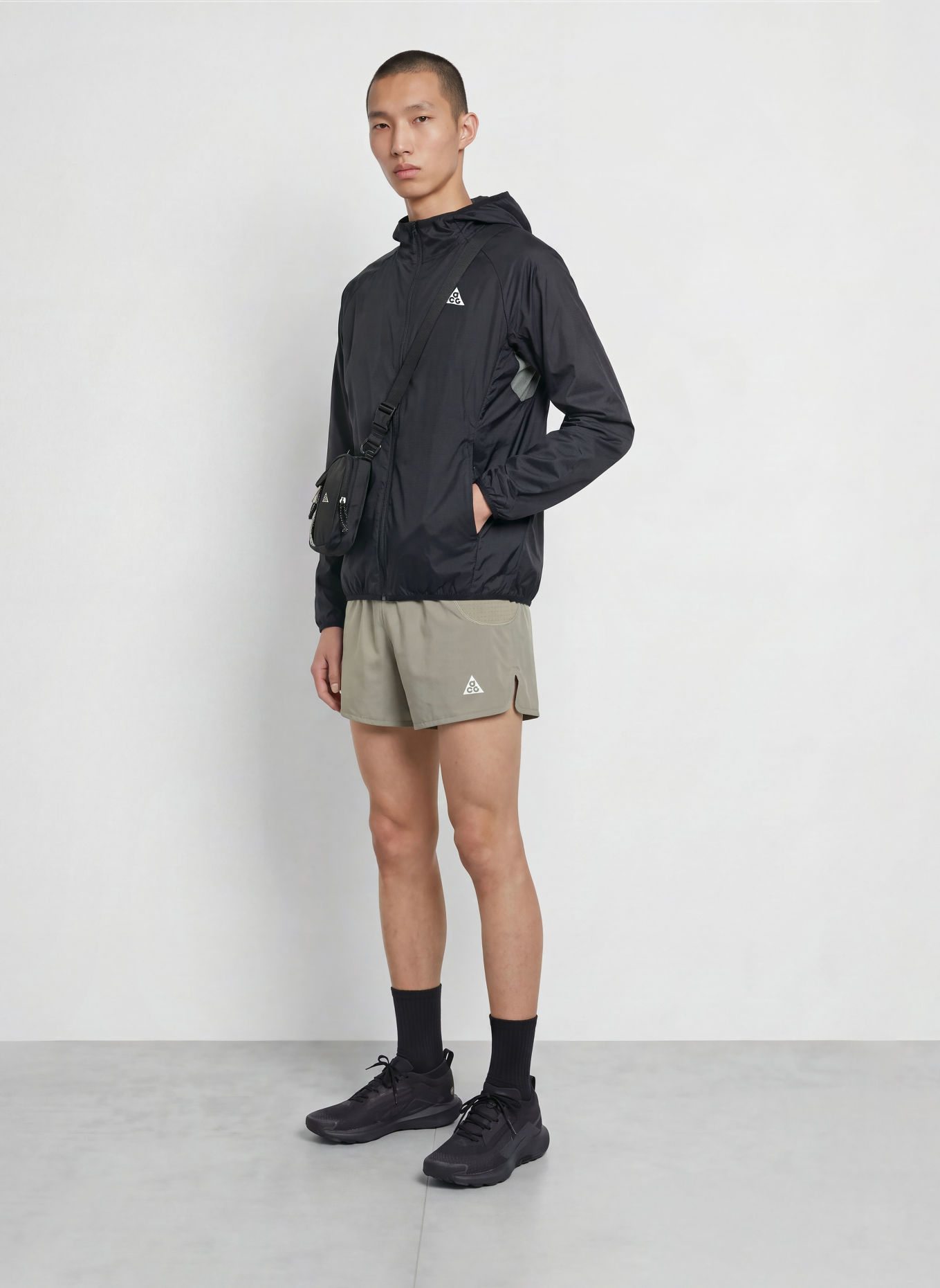 Nike Szorty TRAILWIND: KHAKI