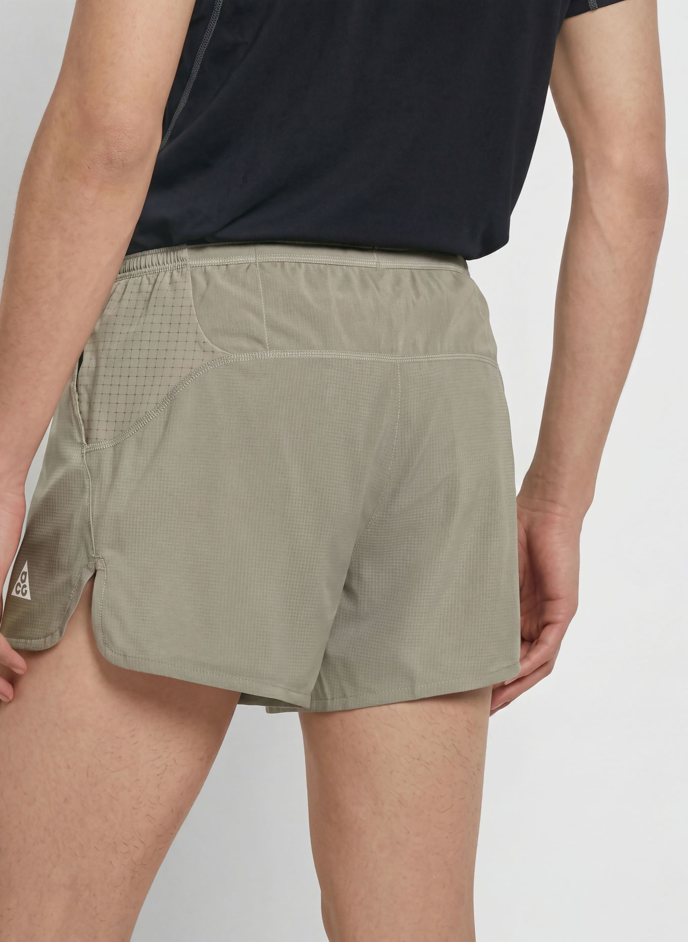Nike Szorty TRAILWIND: KHAKI