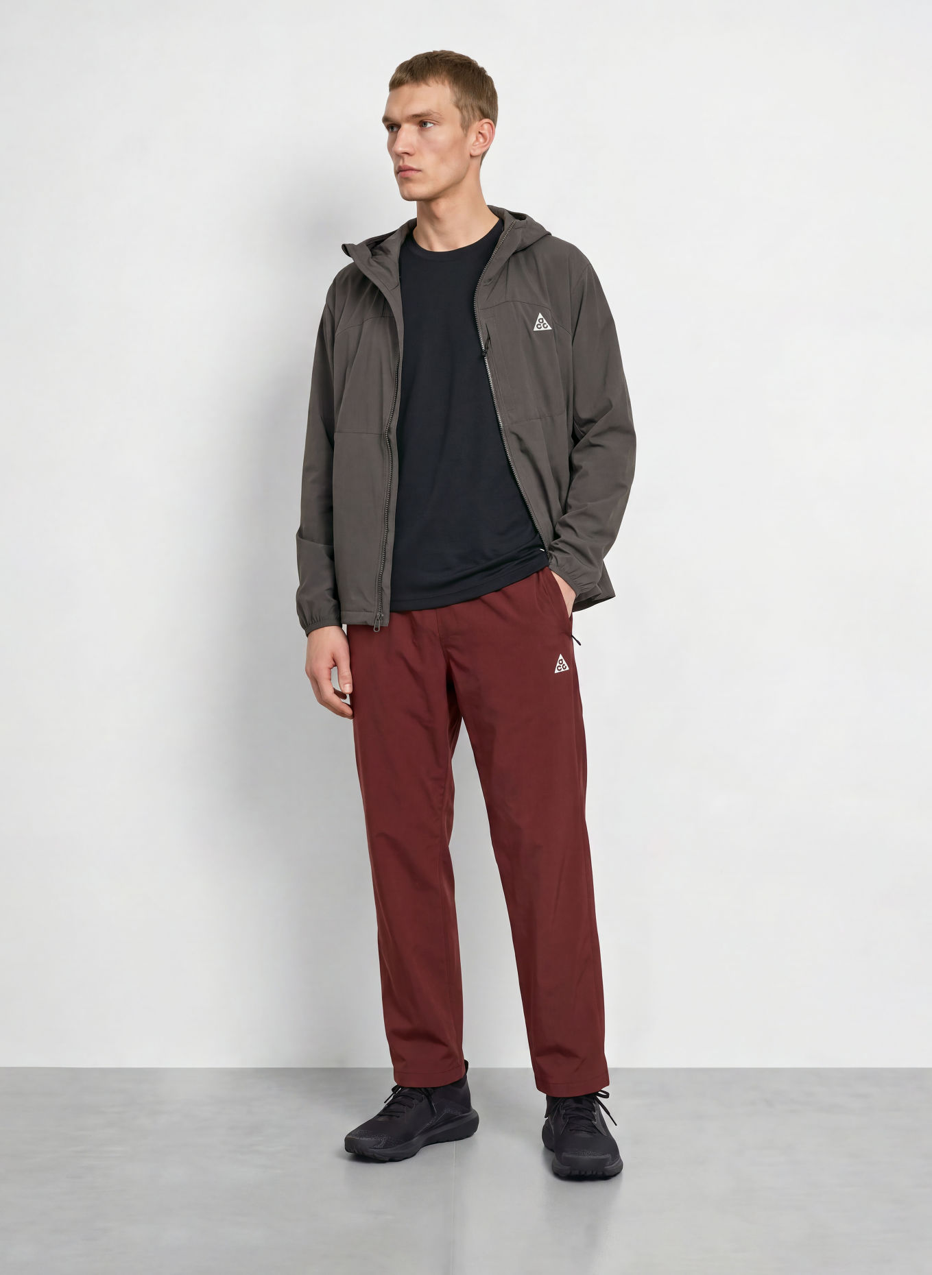 Nike Funktionsjacke ACG FIVE TOWERS: DUNKELGRAU
