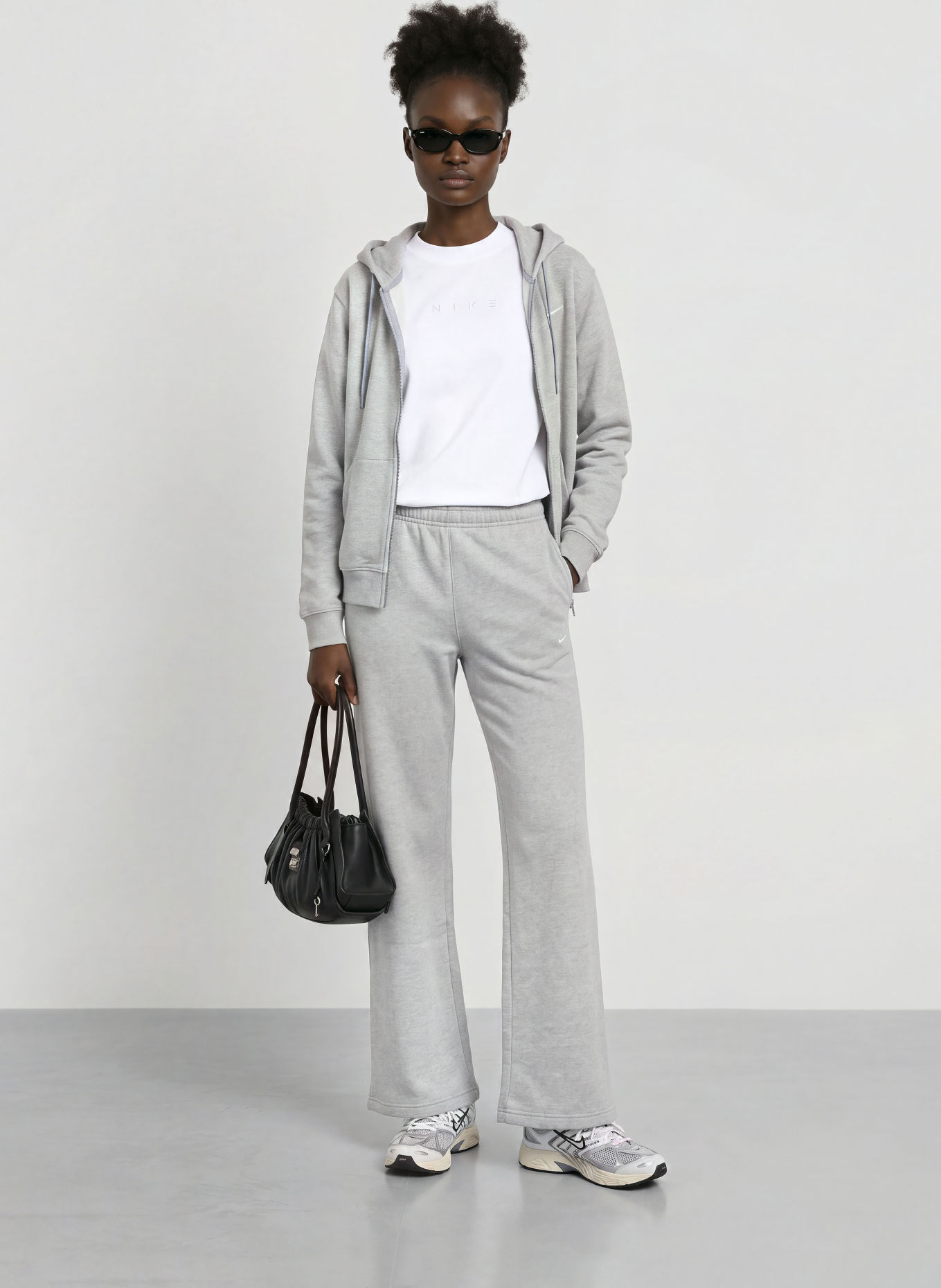 Nike Sweatvest STUDIO FLEECE: LICHTGRIJS
