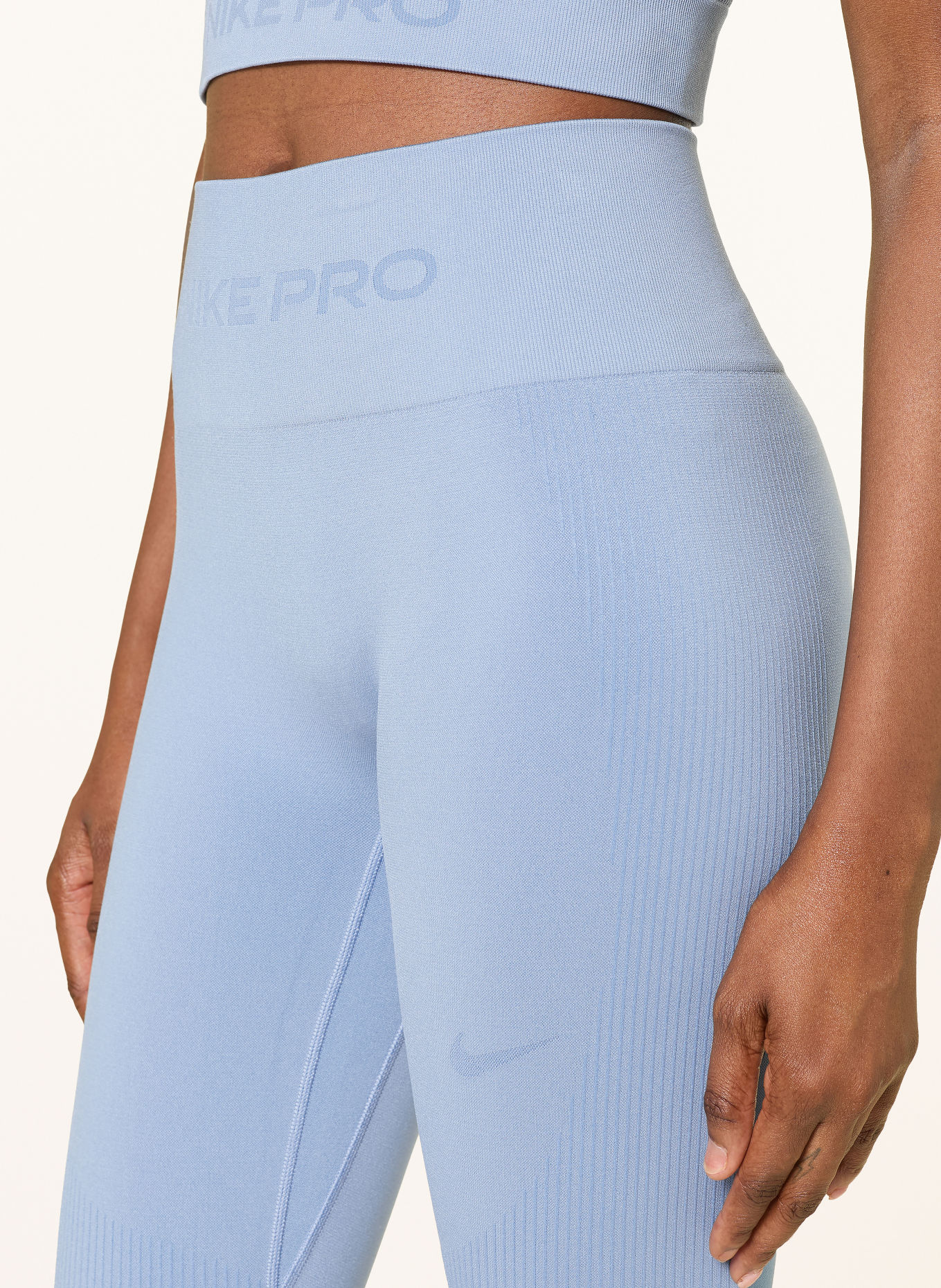 Nike PRO SEAMLESS Leggings: LIGHT BLUE