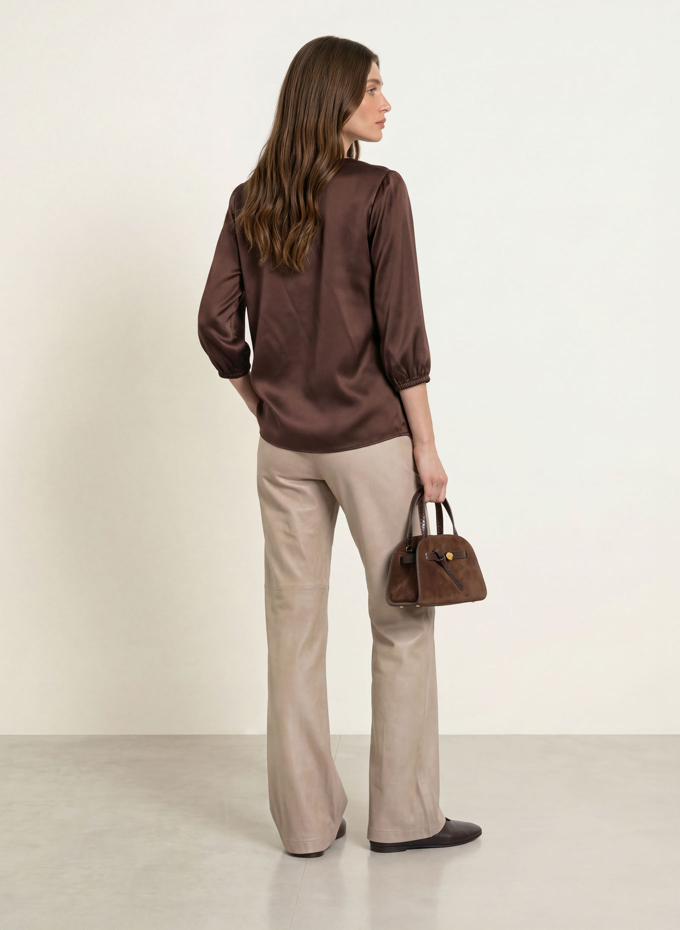 MARC CAIN Blusenshirt aus Seide mit 3/4-Arm: 697 seal brown