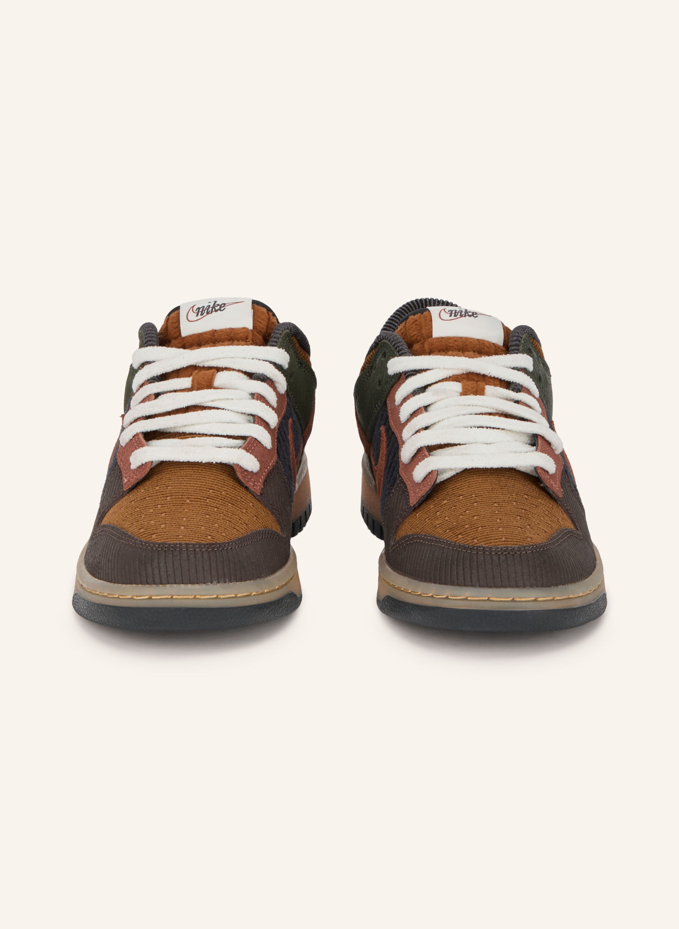 Nike Sneakers DUNK LOW RETRO PREMIUM: KONJAK / OLIVGRÖN / SVART
