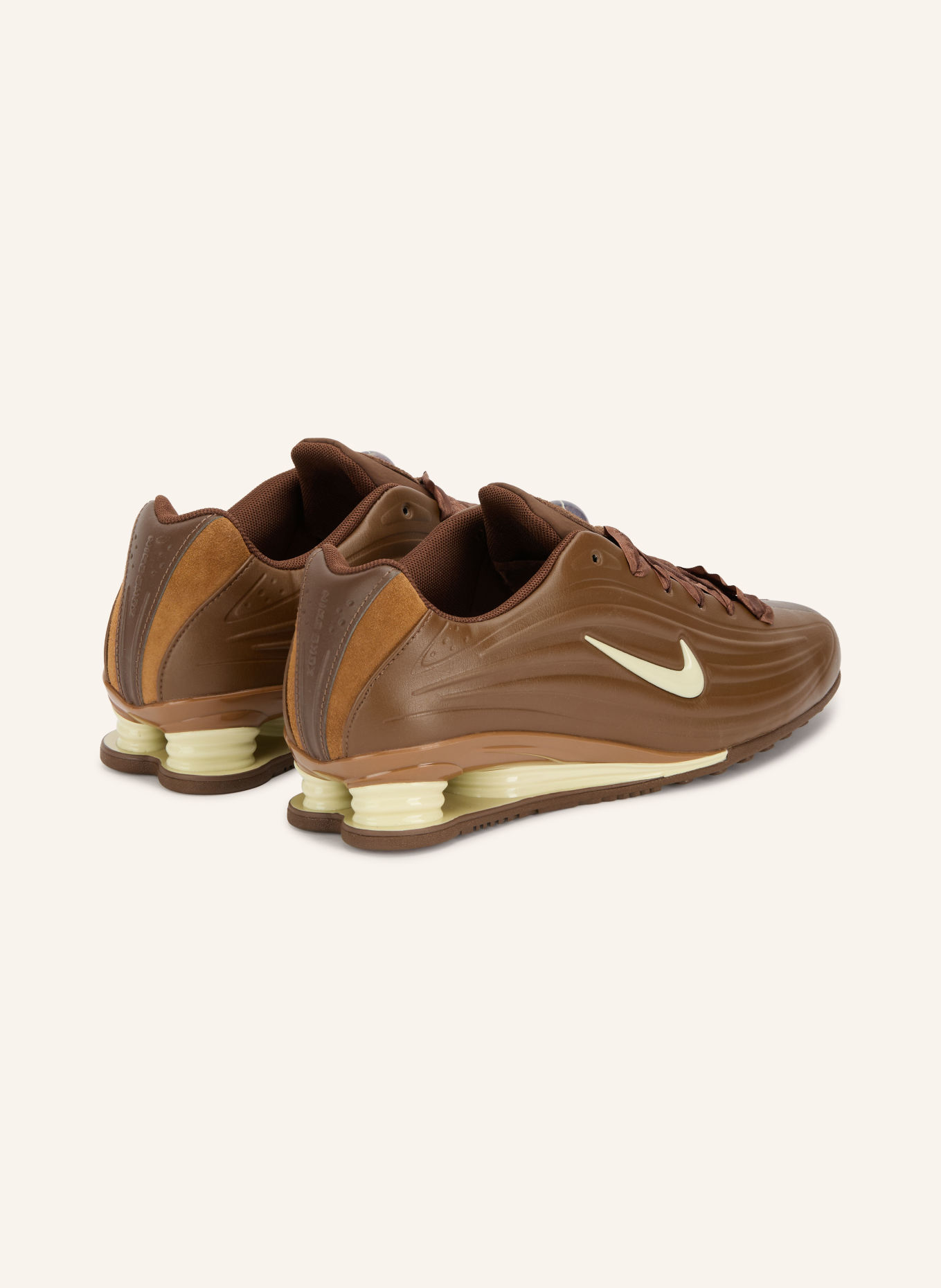 Nike Sneaker SHOX Z: BRAUN