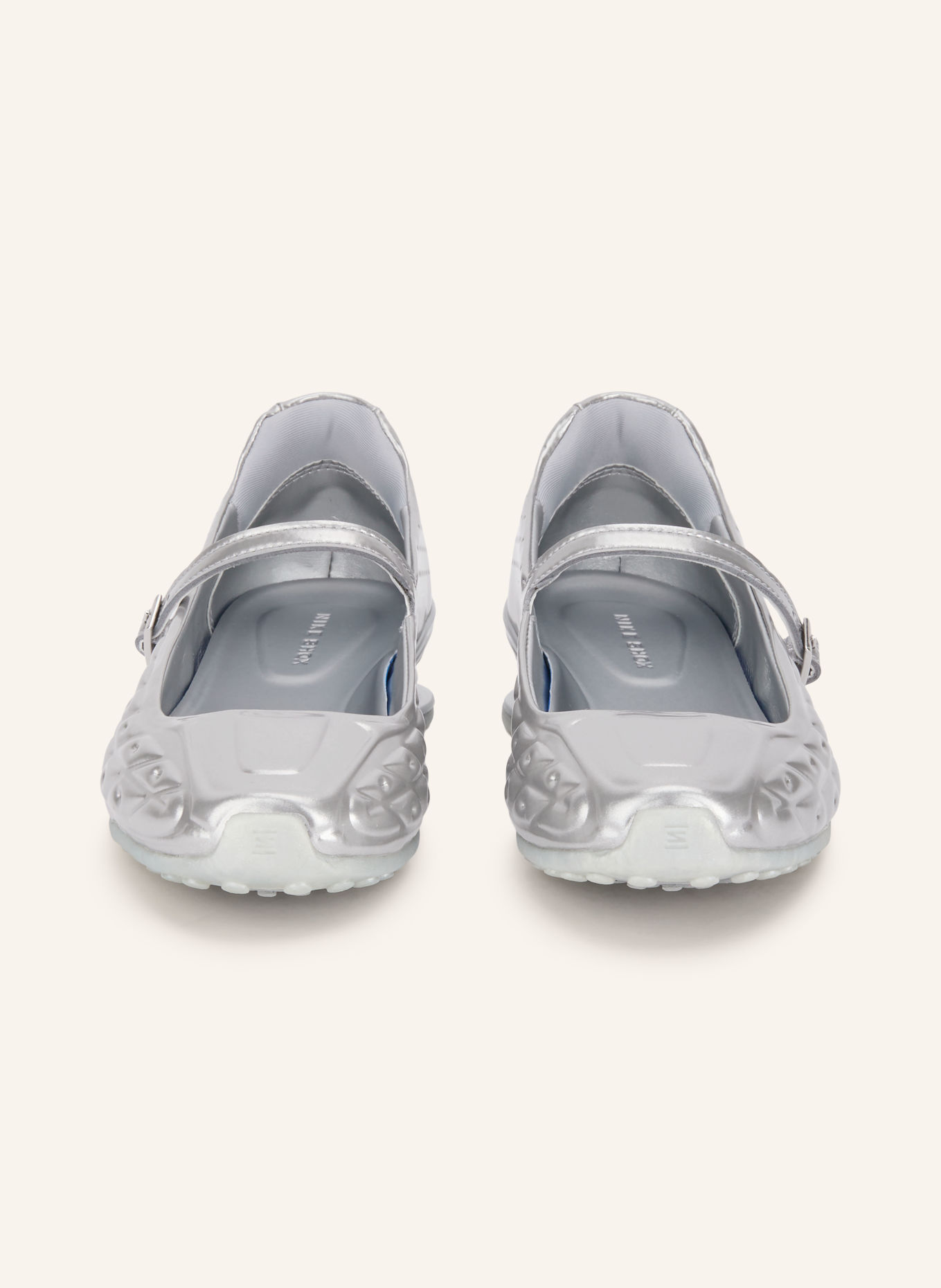 Nike Mary-Jane ballerina's SHOX Z CALISTRA: ZILVER