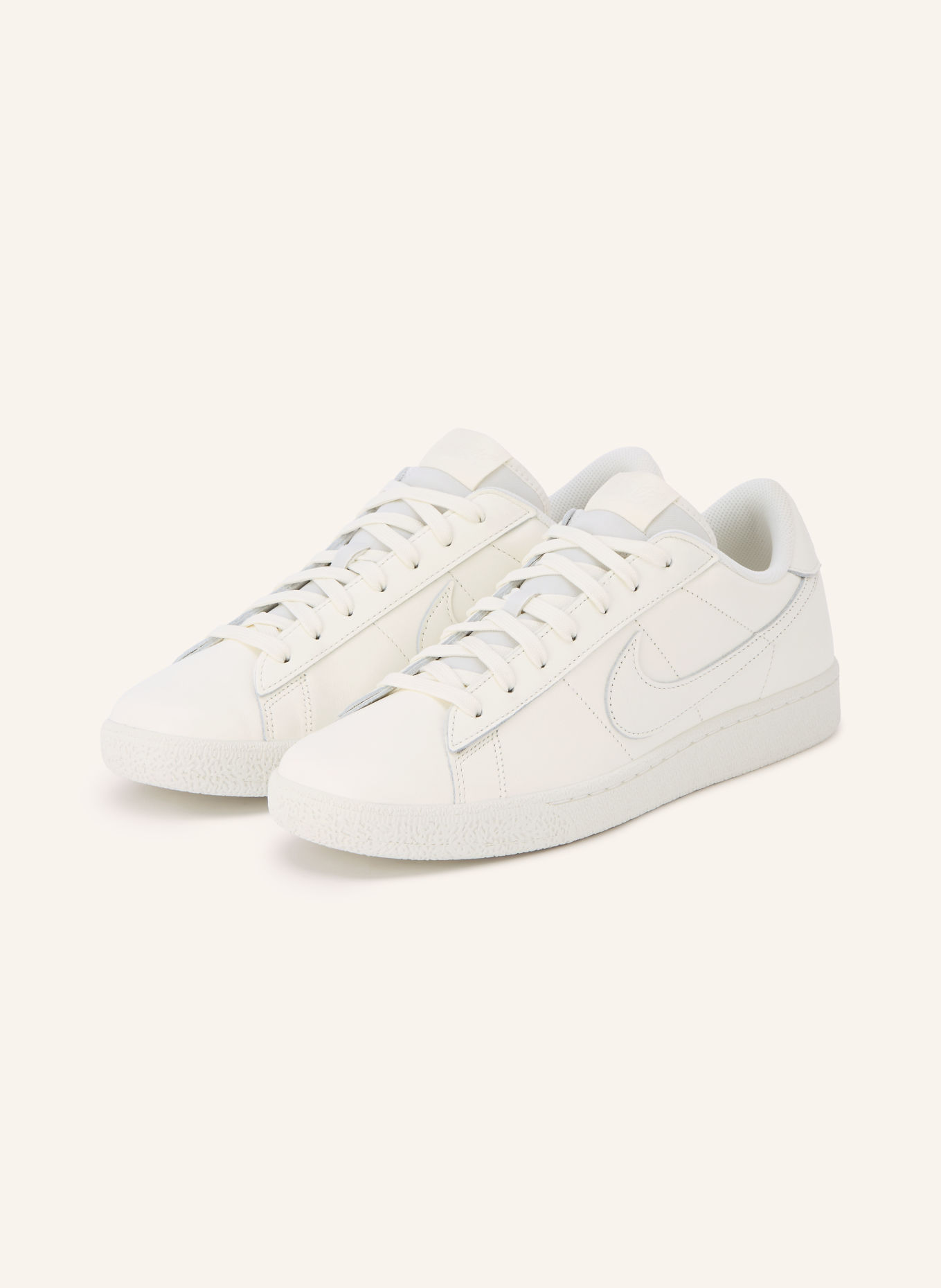 Nike TENNIS CLASSIC CS Sneakers: WHITE