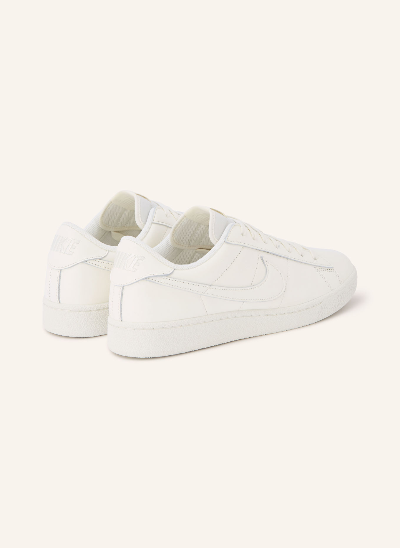 Nike TENNIS CLASSIC CS Sneakers: WHITE