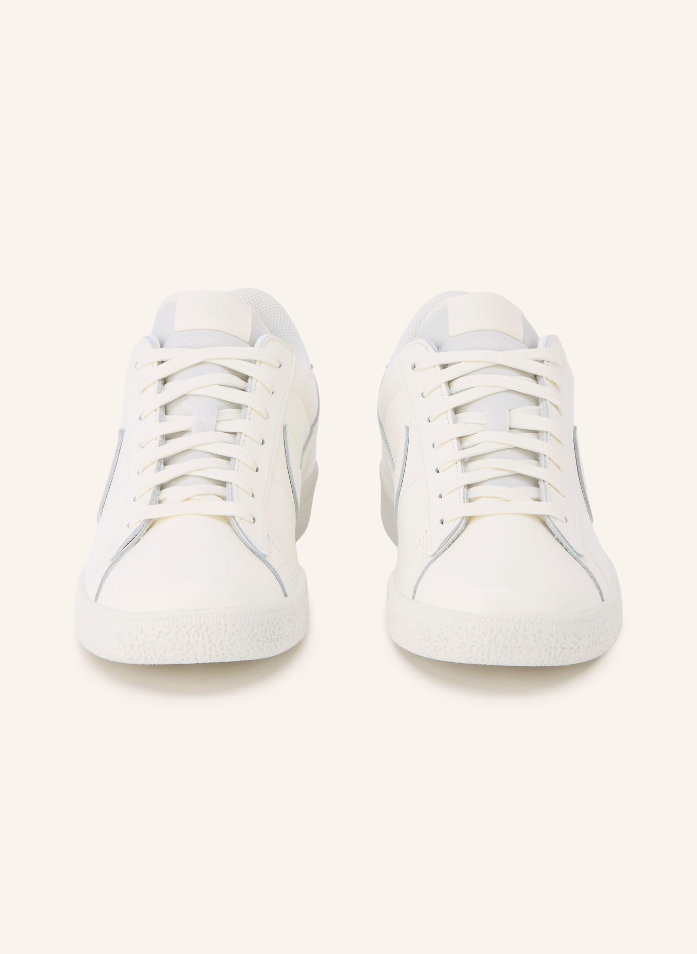 Nike TENNIS CLASSIC CS Sneakers: WHITE