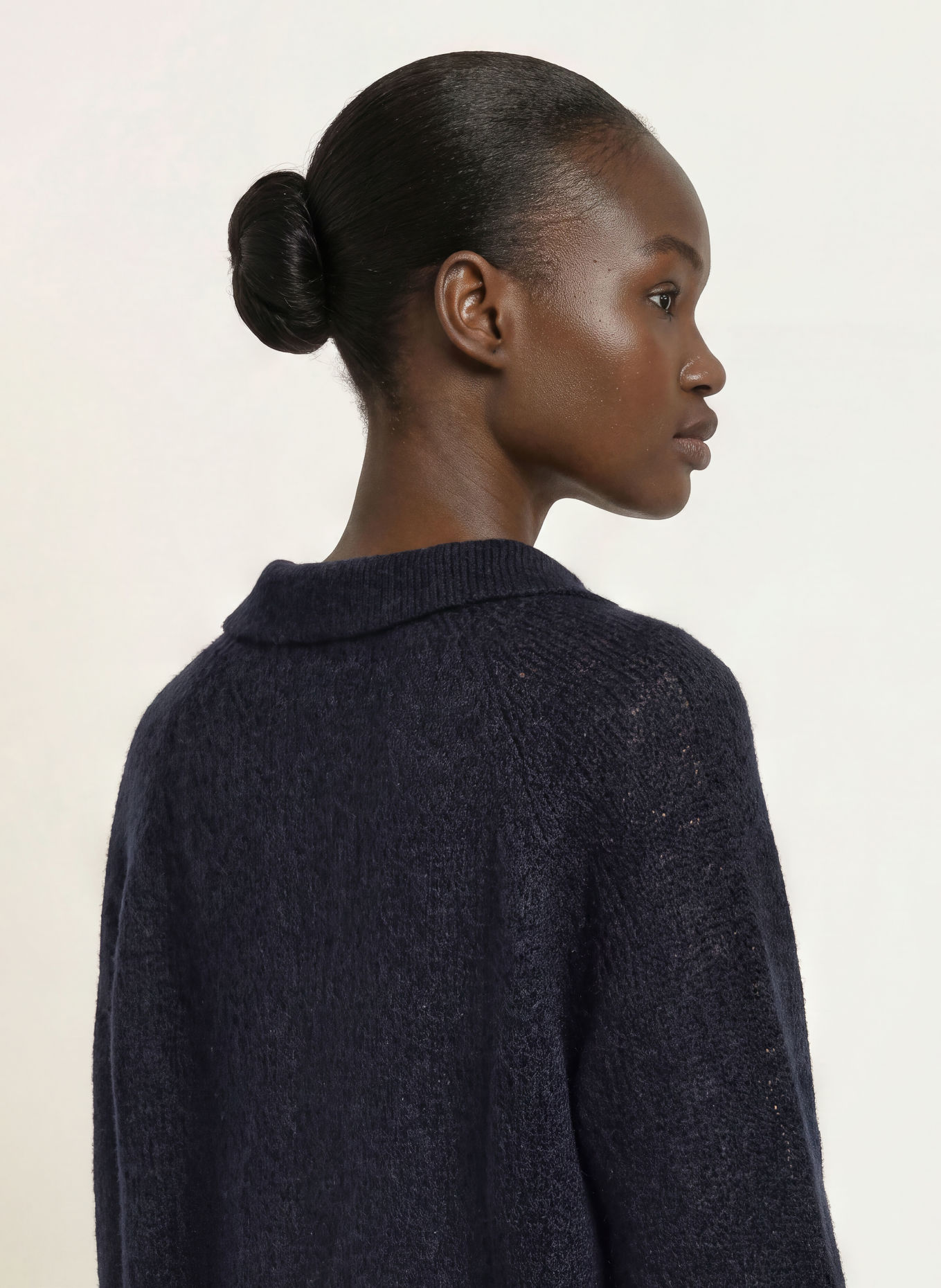 MARC CAIN Strick-Poloshirt mit Alpaka und Mohair: 394 navy
