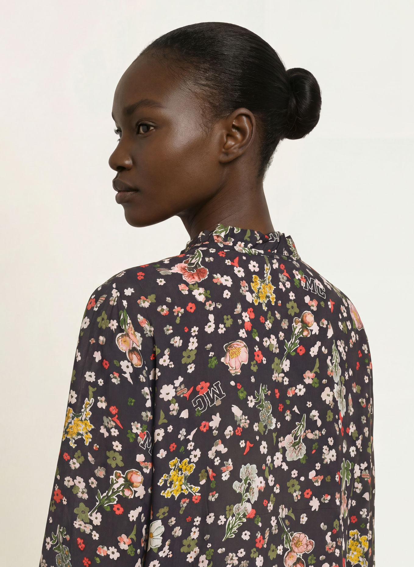 MARC CAIN Blusenshirt mit 3/4-Arm und Rüschen: 394 navy