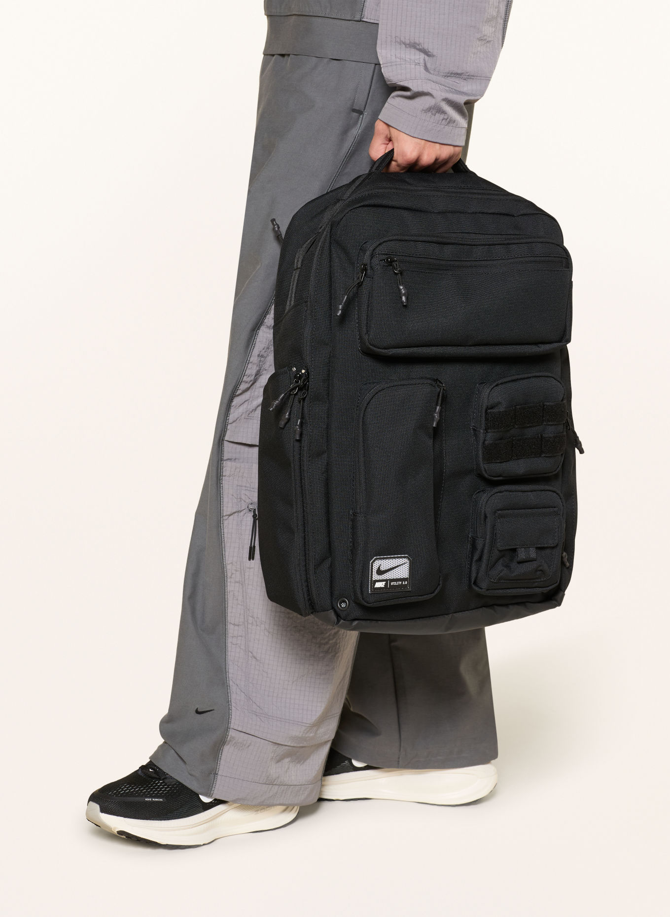 Nike Rugzak UTILITY ELITE 37 l met laptopvak: ZWART