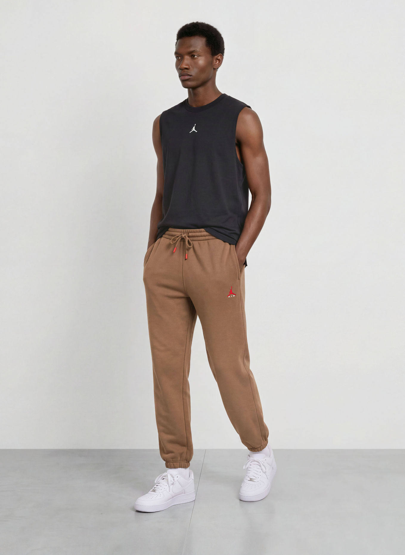 JORDAN Jordans Brooklyn-Sweatpant: BRUIN