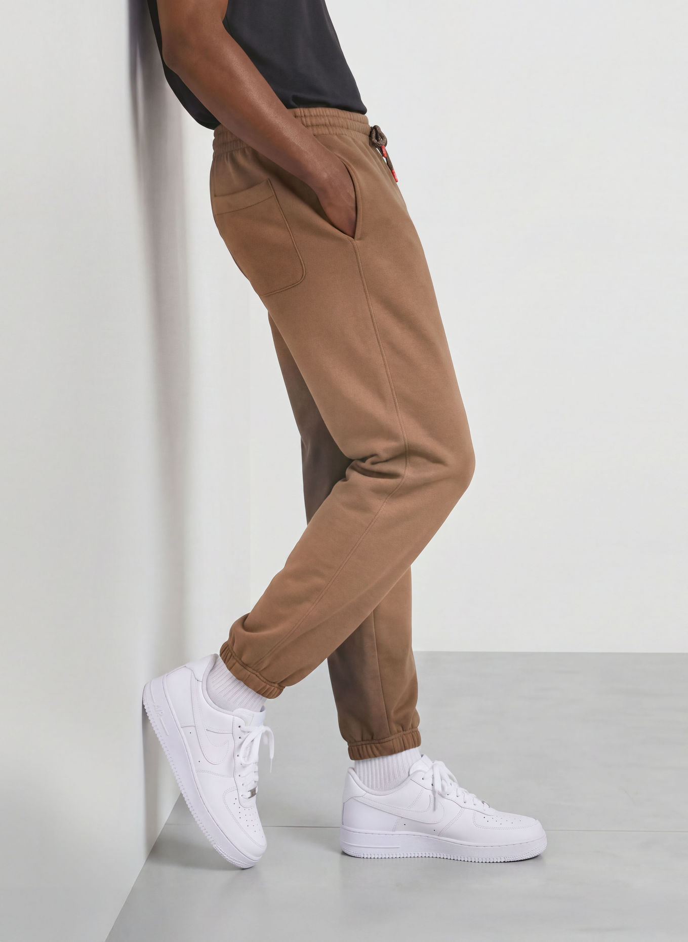 JORDAN Jordans Brooklyn-Sweatpant: BRUIN