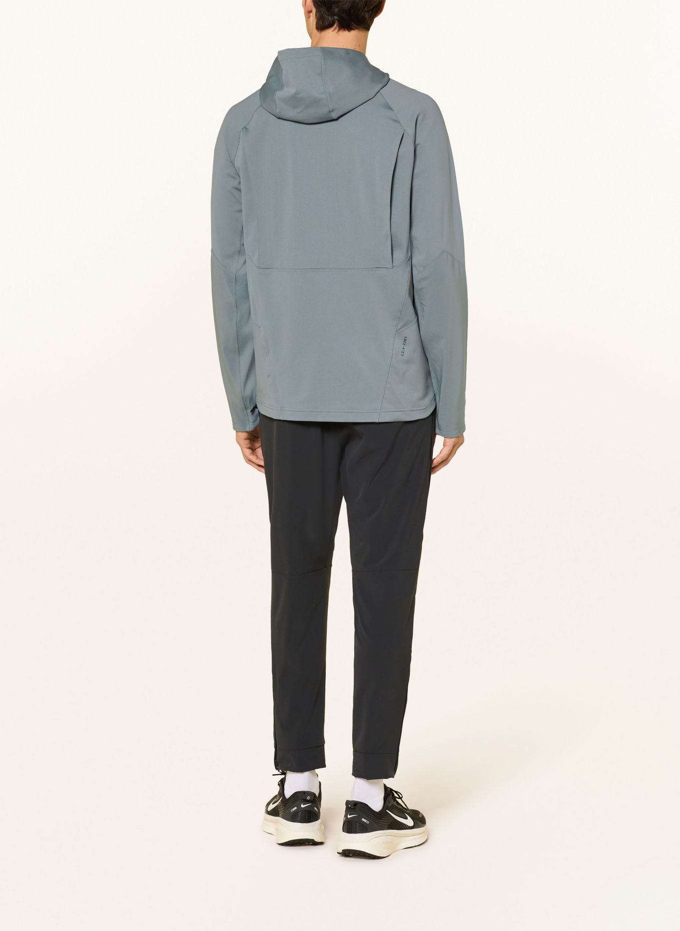 Nike Sweat à capuche DRI-FIT: GRIS